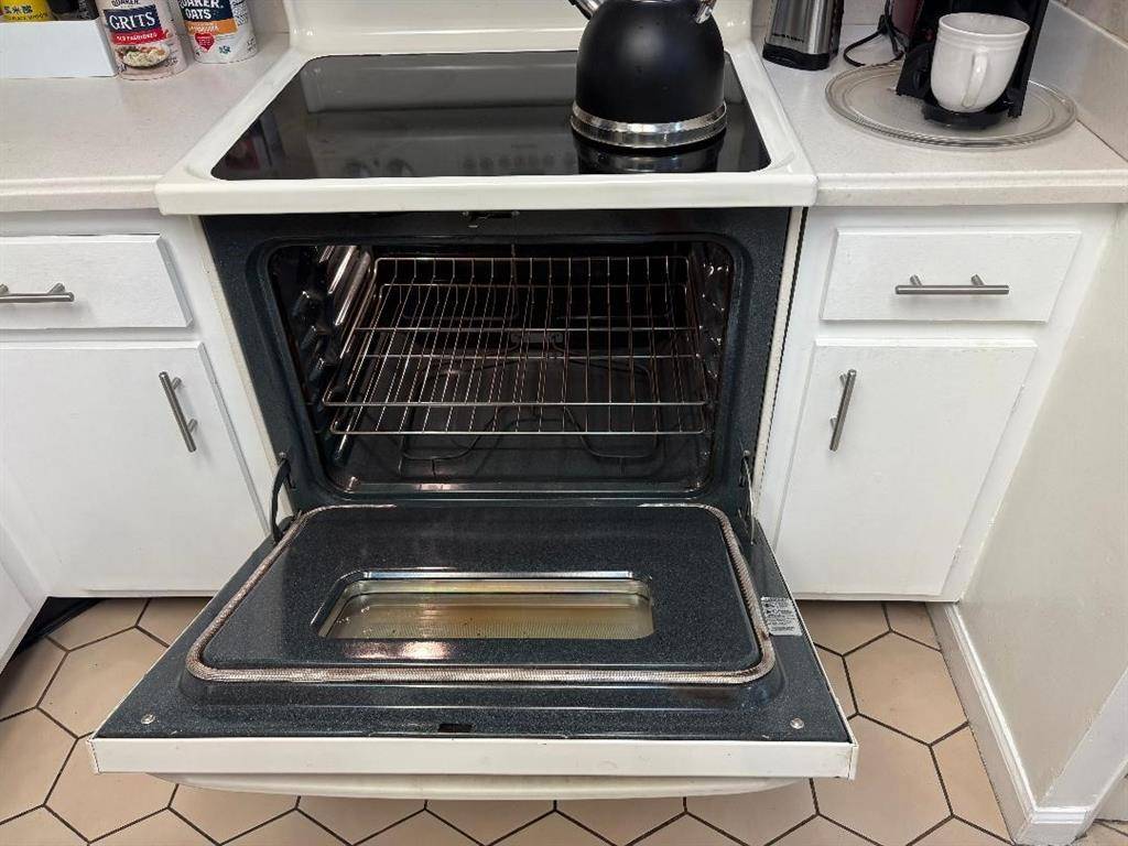 Margate, FL 33063,7431 NW 1st St #401