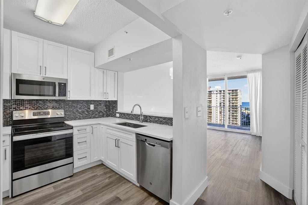 Fort Lauderdale, FL 33308,3020 NE 32nd Ave #1207