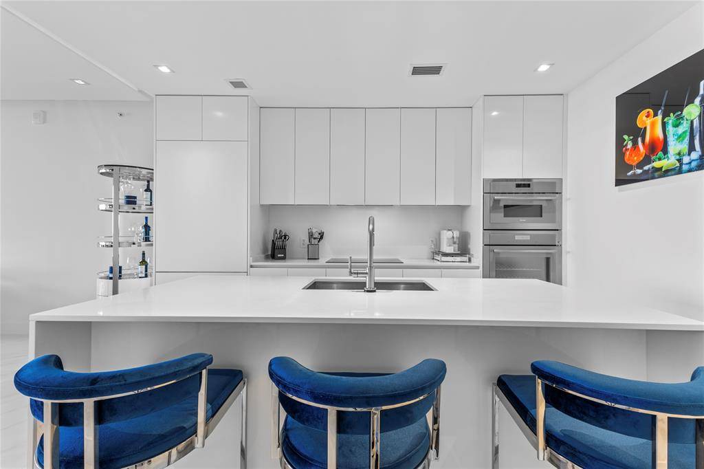 Miami, FL 33137,700 NE 24th St #705