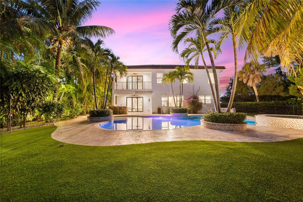 Parkland, FL 33076,8252 Bradford Way