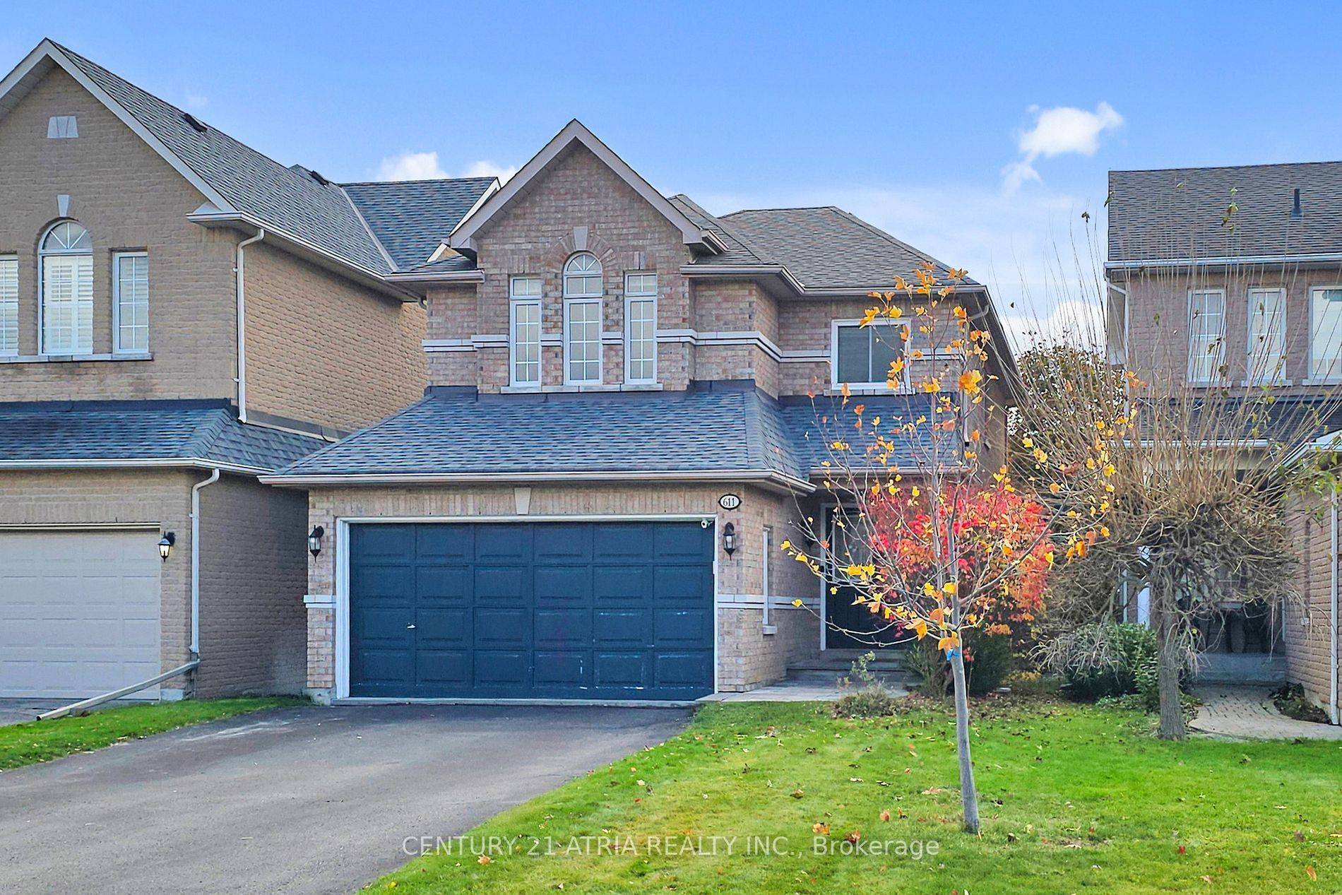 Newmarket, ON L3X 2J5,611 Heddle CRES