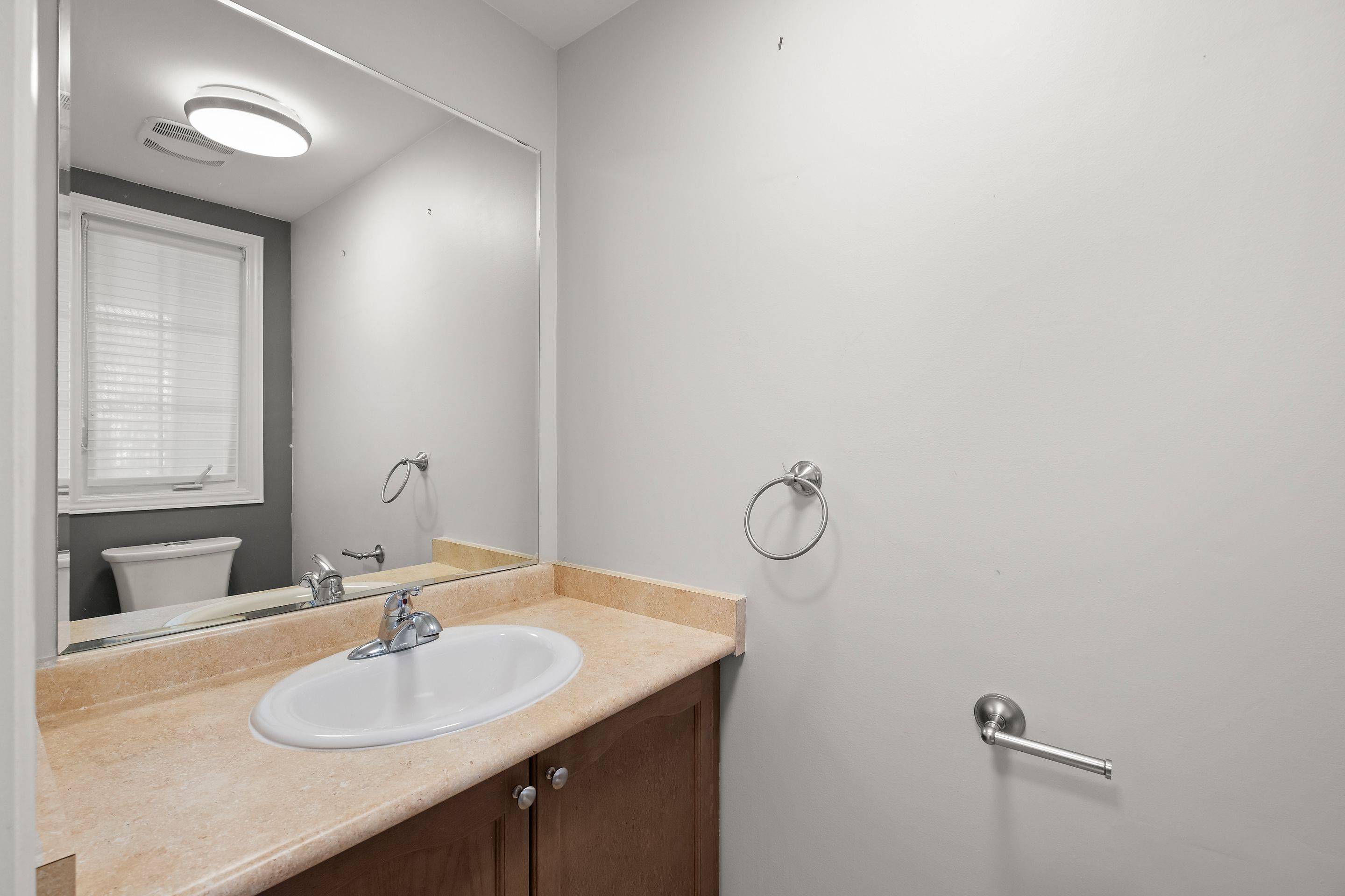 Vaughan, ON L4H 3S5,161 Hawkview BLVD