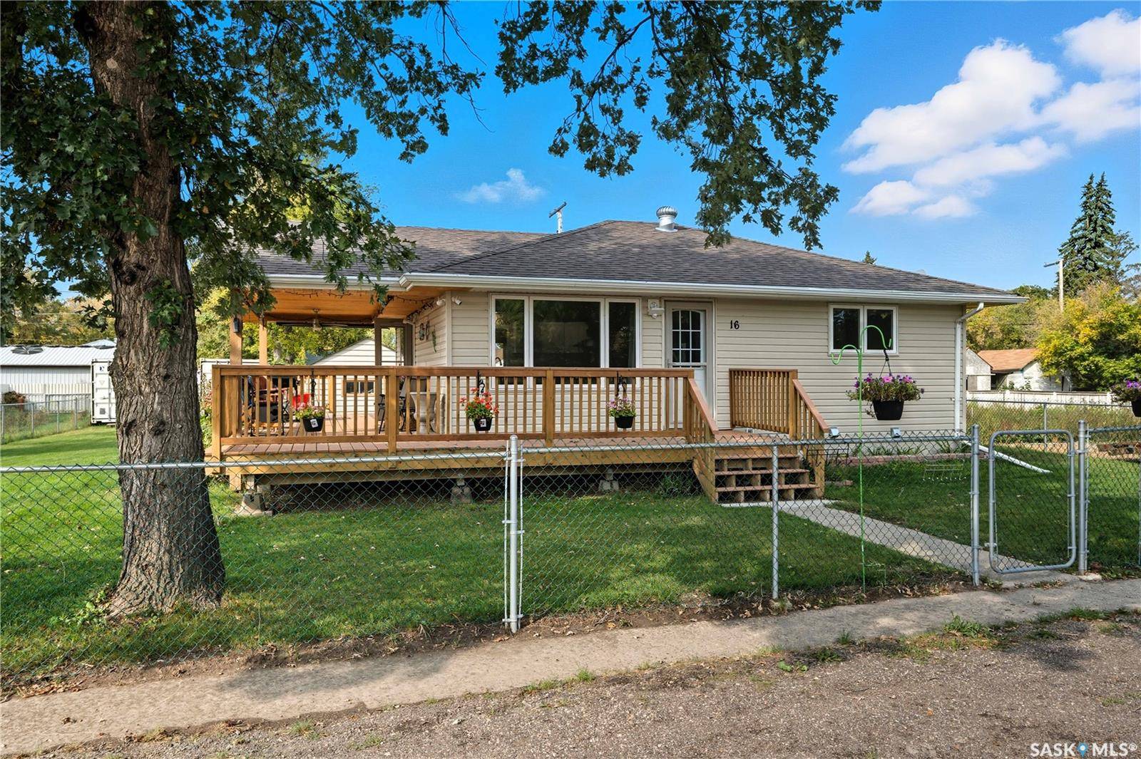 Qu'appelle, SK S0G 4A0,16 Walsh STREET