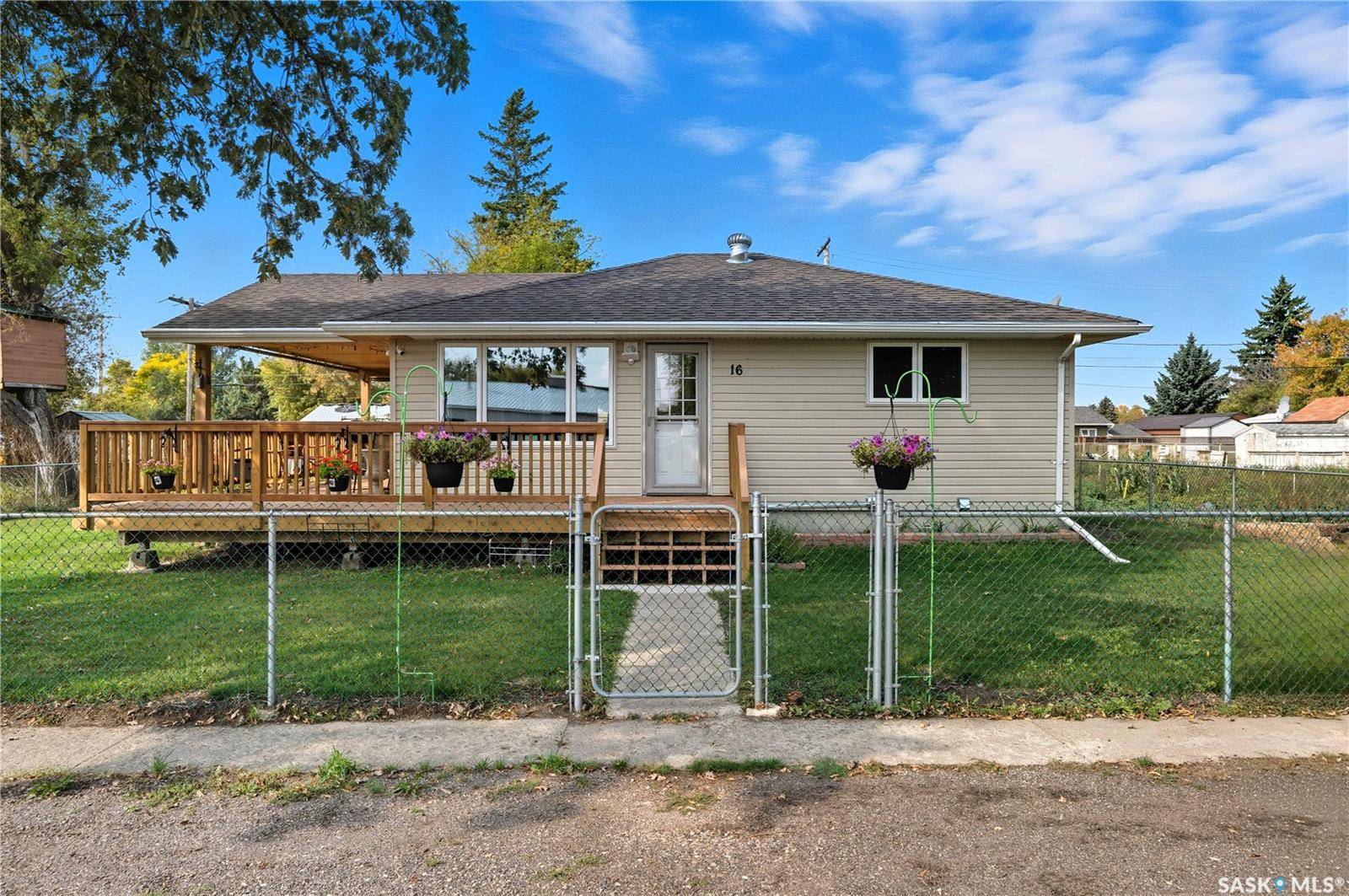 Qu'appelle, SK S0G 4A0,16 Walsh STREET