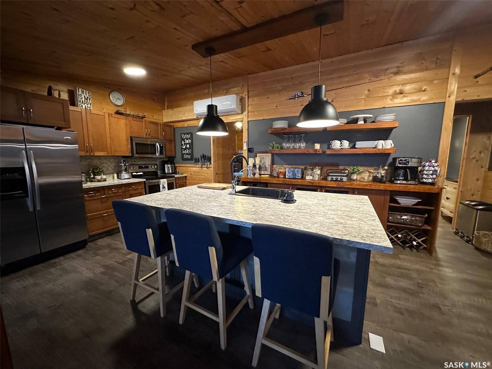 Missinipe, SK S0J 1L0,20 Fox STREET