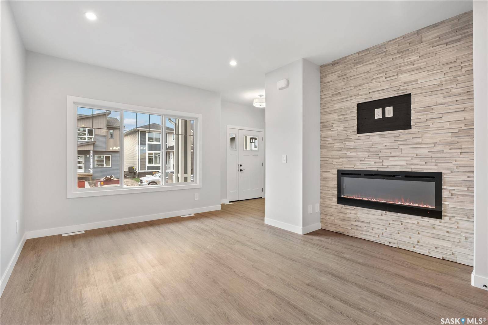 Regina, SK S4S 4V5,3163 Bowen STREET