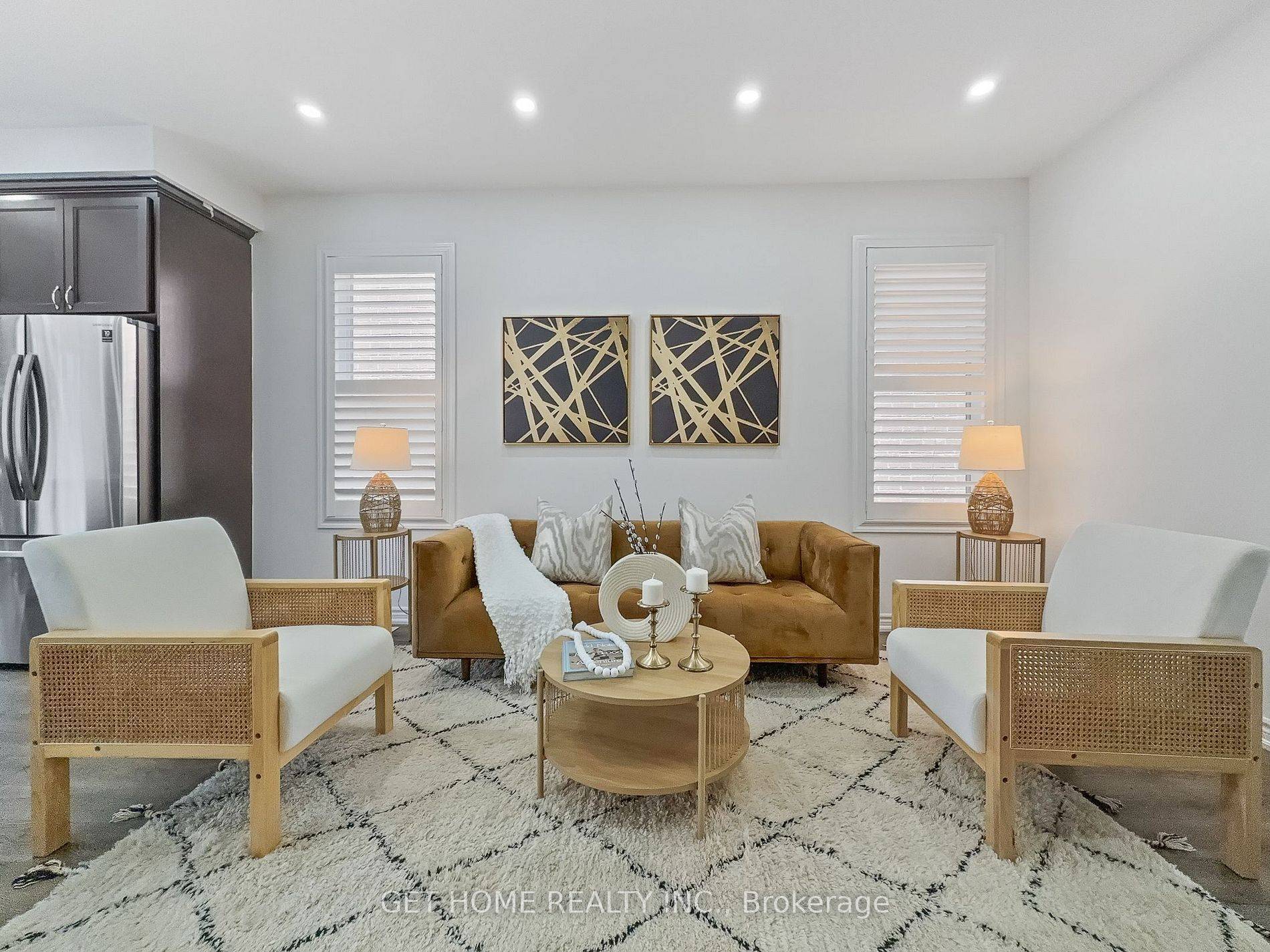 Milton, ON L9E 1S9,975 Whitlock AVE N #82 ,Upper