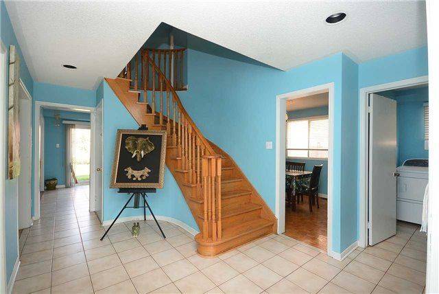 Brampton, ON L6W 4G2,31 Merganser CRES