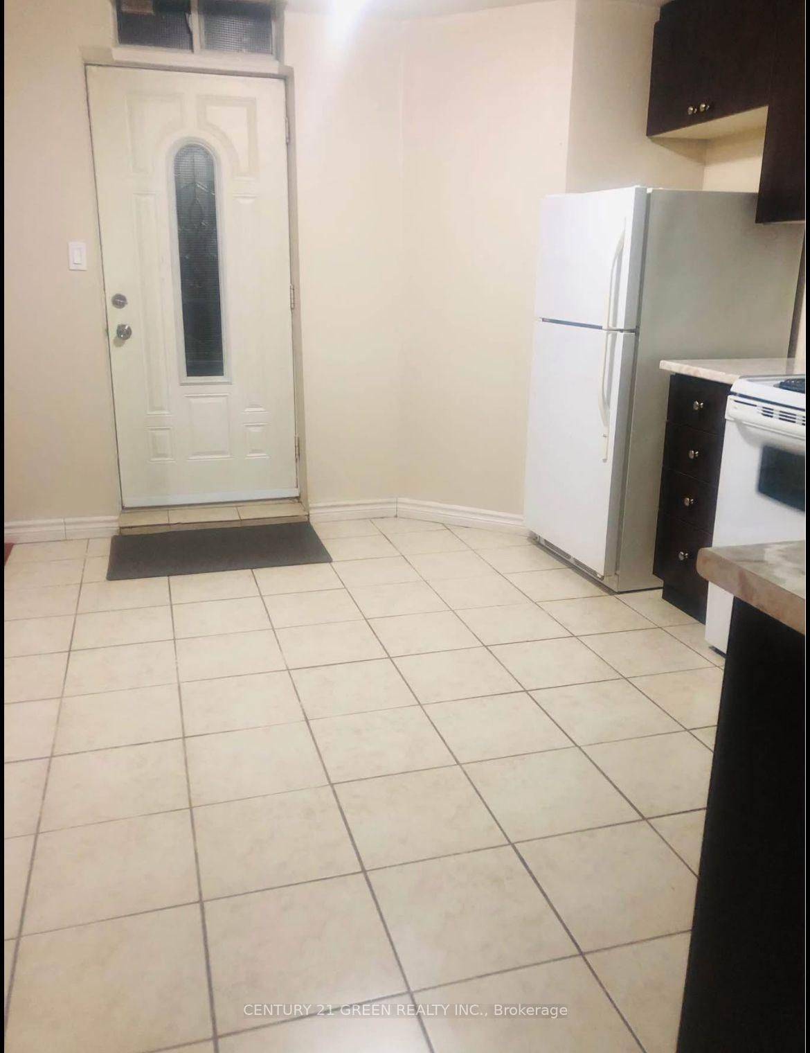 Mississauga, ON L5V 2H1,5623 Whitehorn AVE #BSMT