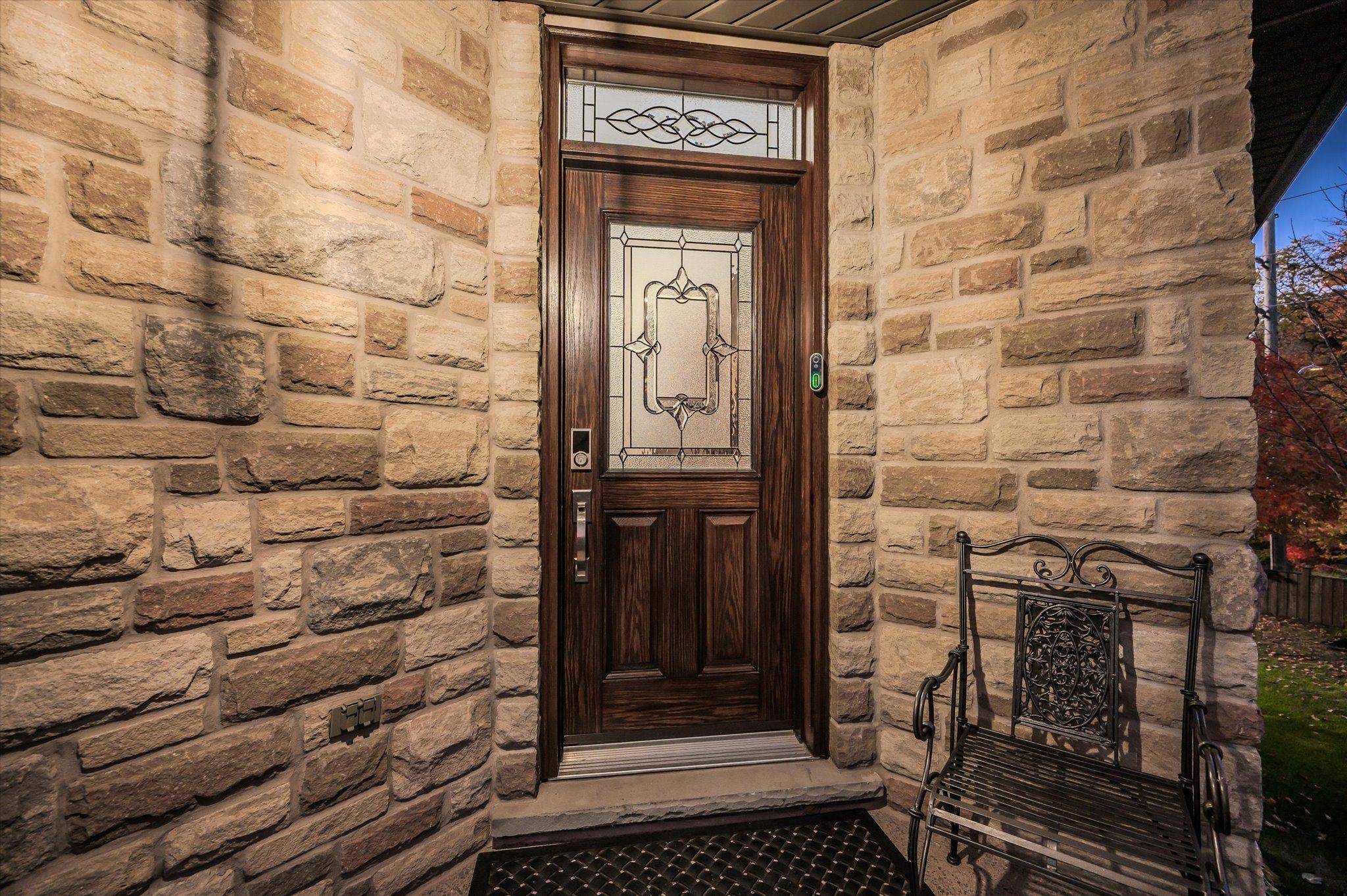 Waterloo, ON N2V 2X9,531 Wood Nettle WAY