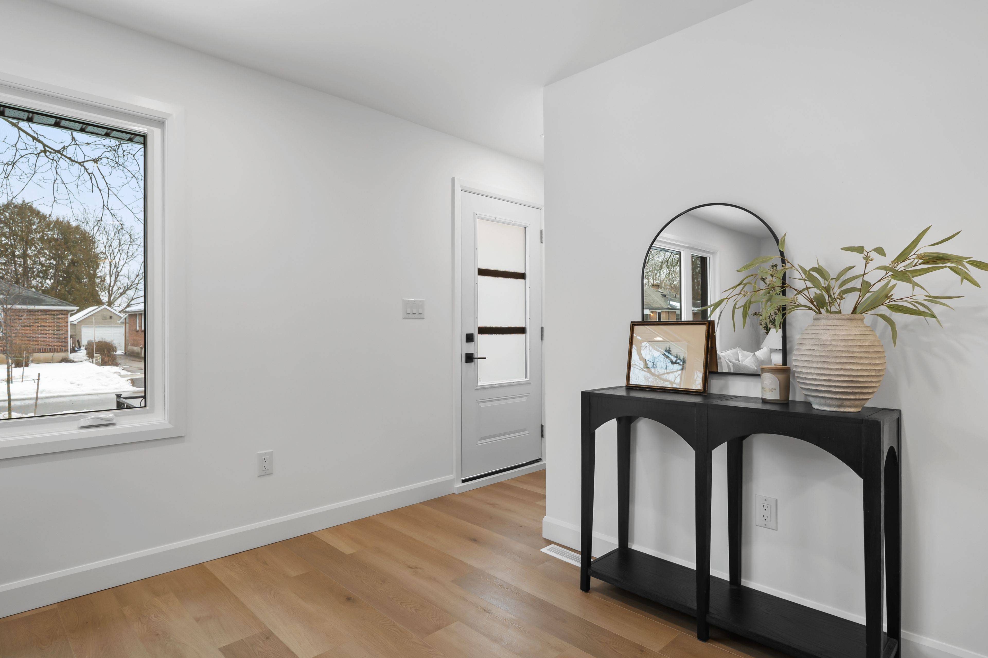 London North, ON N6H 2E6,24 Gower ST