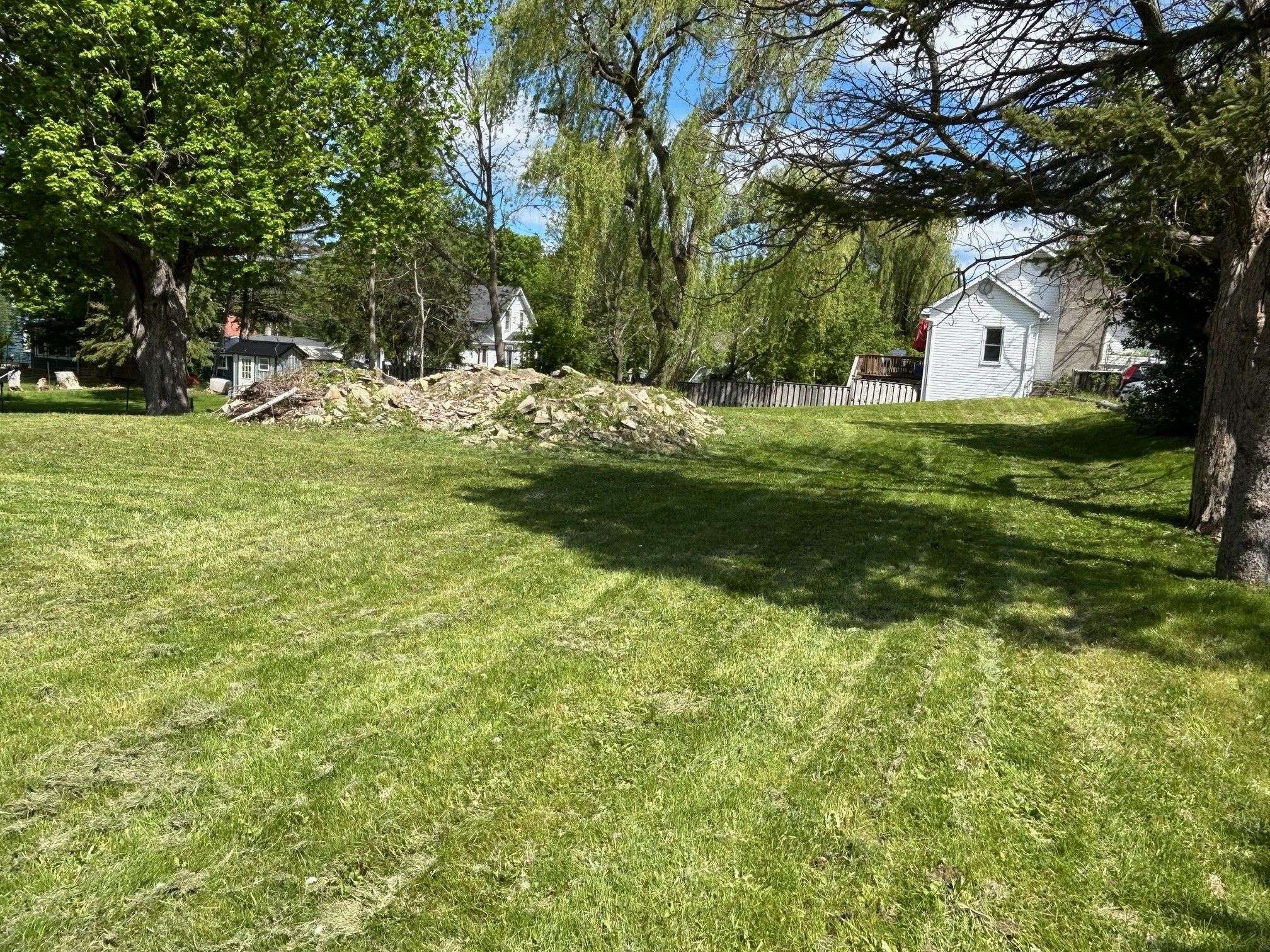 Prince Edward County, ON K0K 2T0,107 Union ST