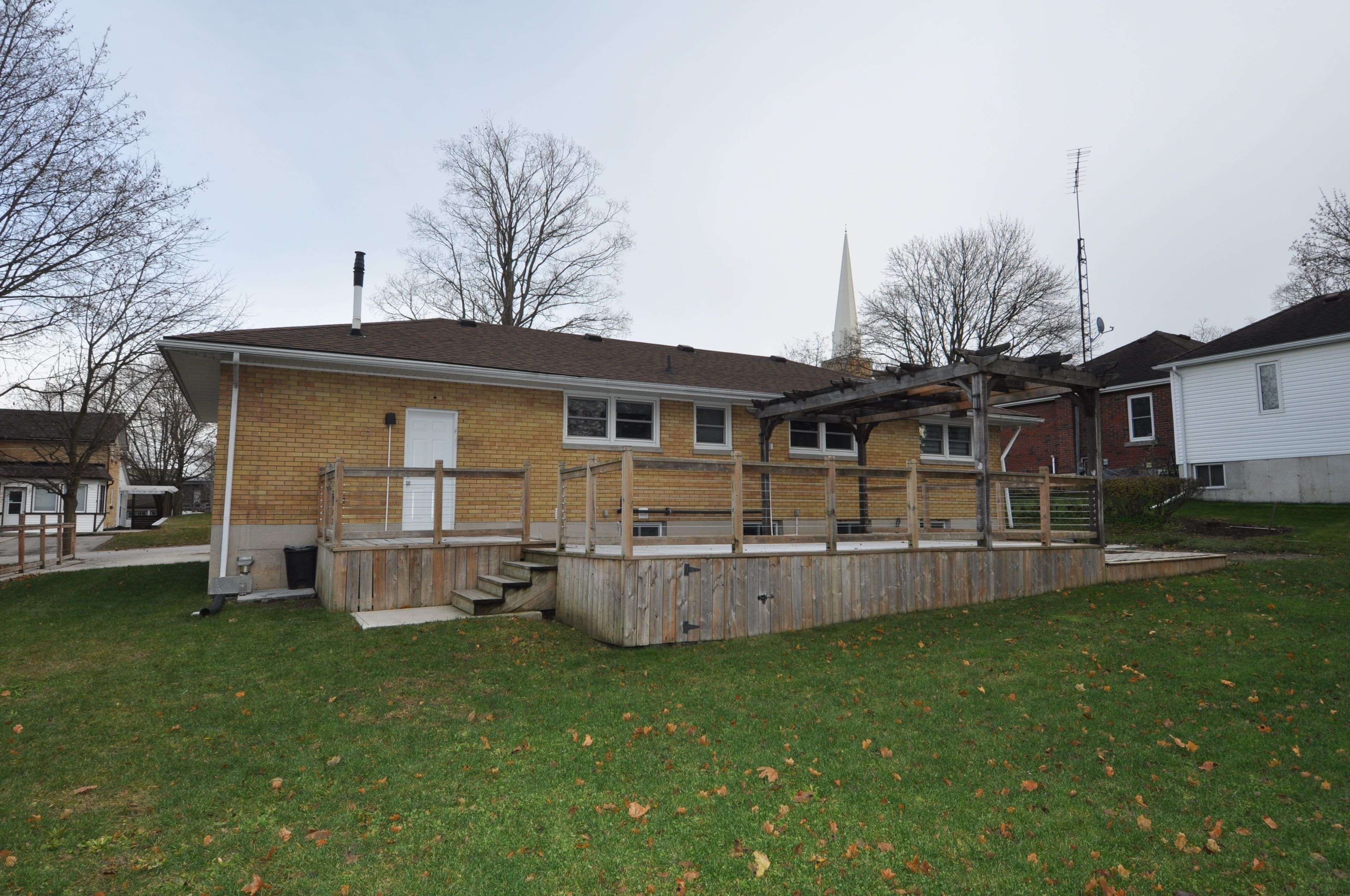 South Bruce, ON N0G 2S0,10 Brownlee ST S