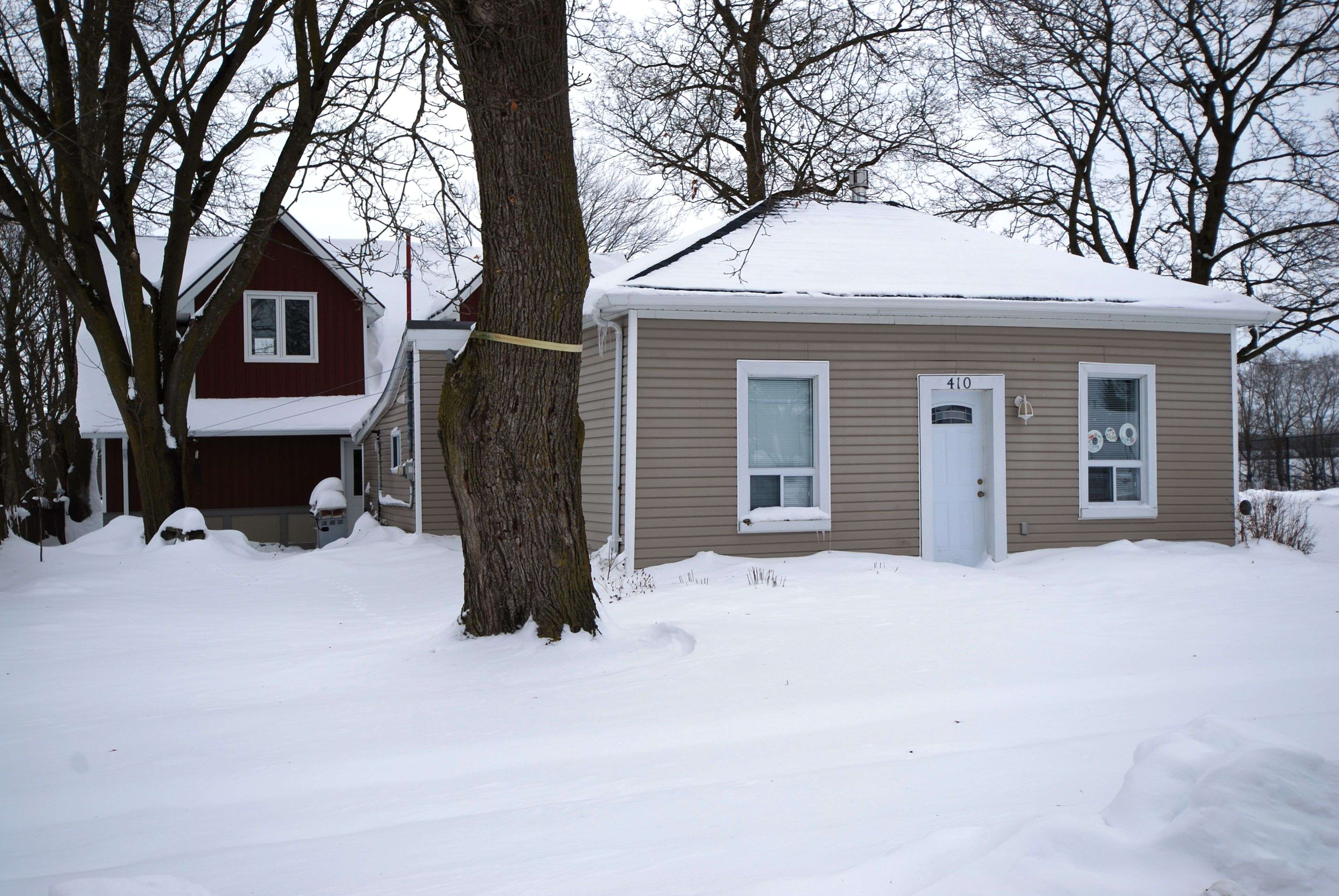 Minto, ON N0G 2P0,410 Temple ST