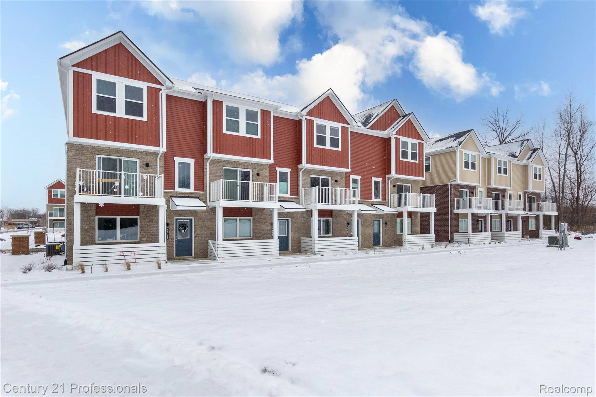 Troy, MI 48085,4849 Parkside LN