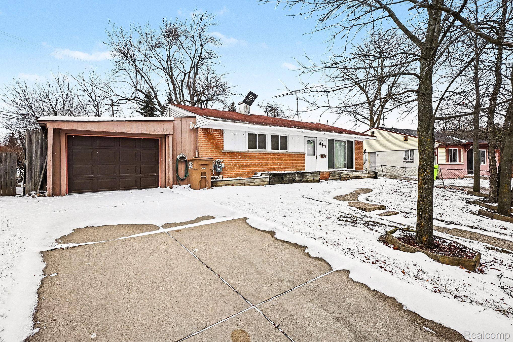 Pontiac, MI 48342,672 Linda Vista DR