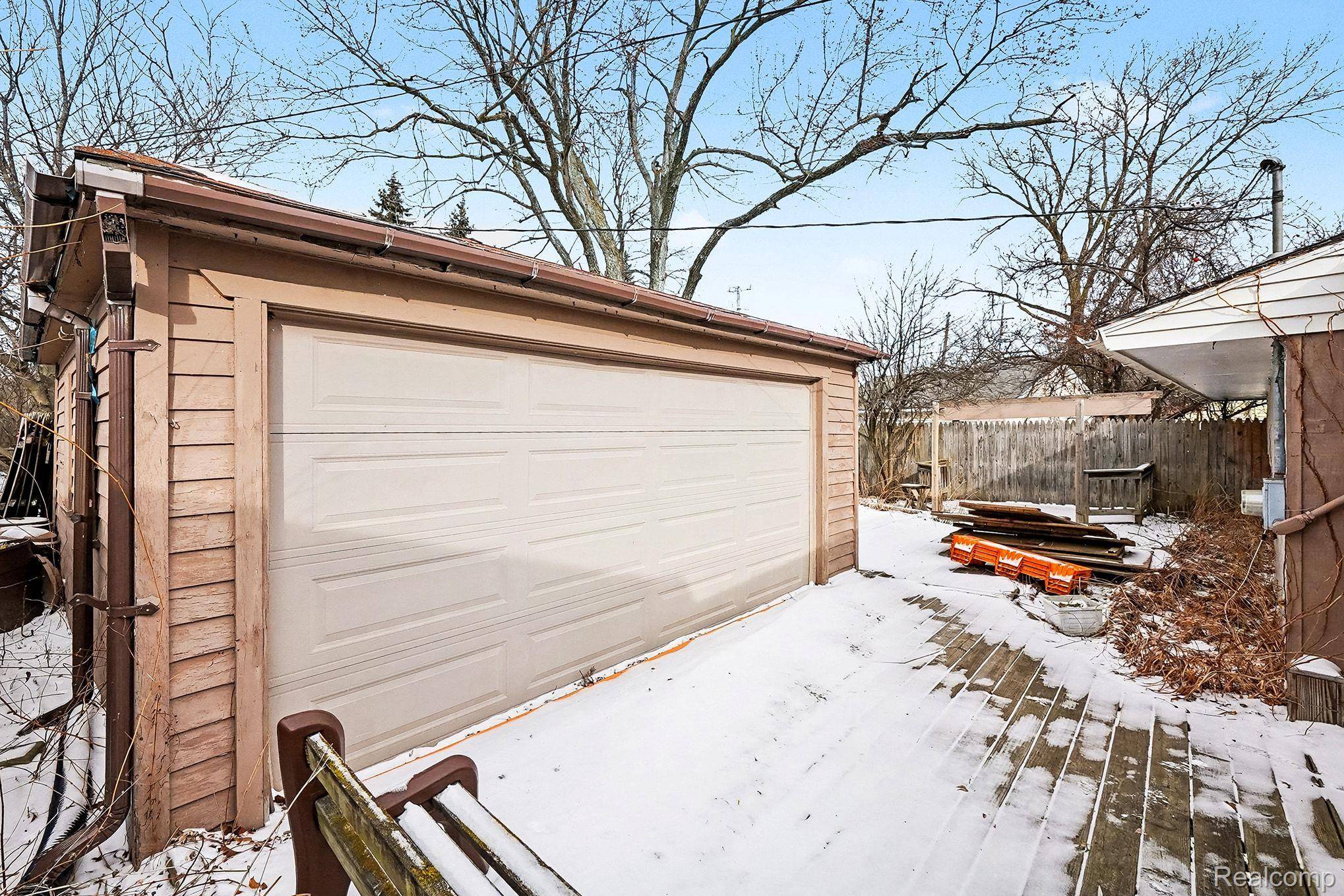 Pontiac, MI 48342,672 Linda Vista DR