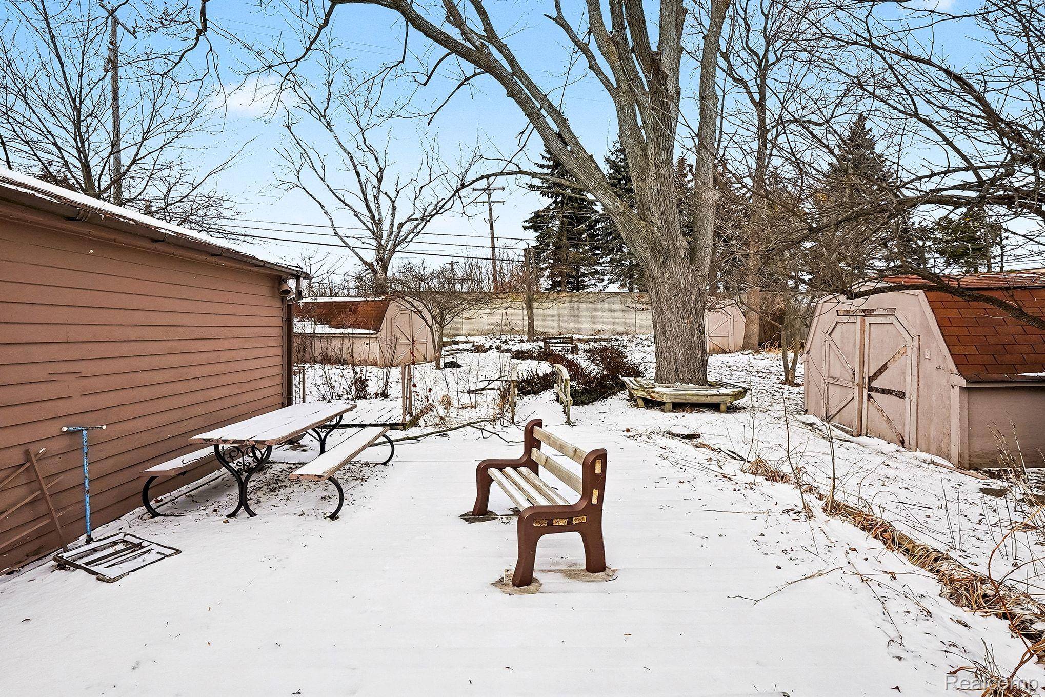 Pontiac, MI 48342,672 Linda Vista DR