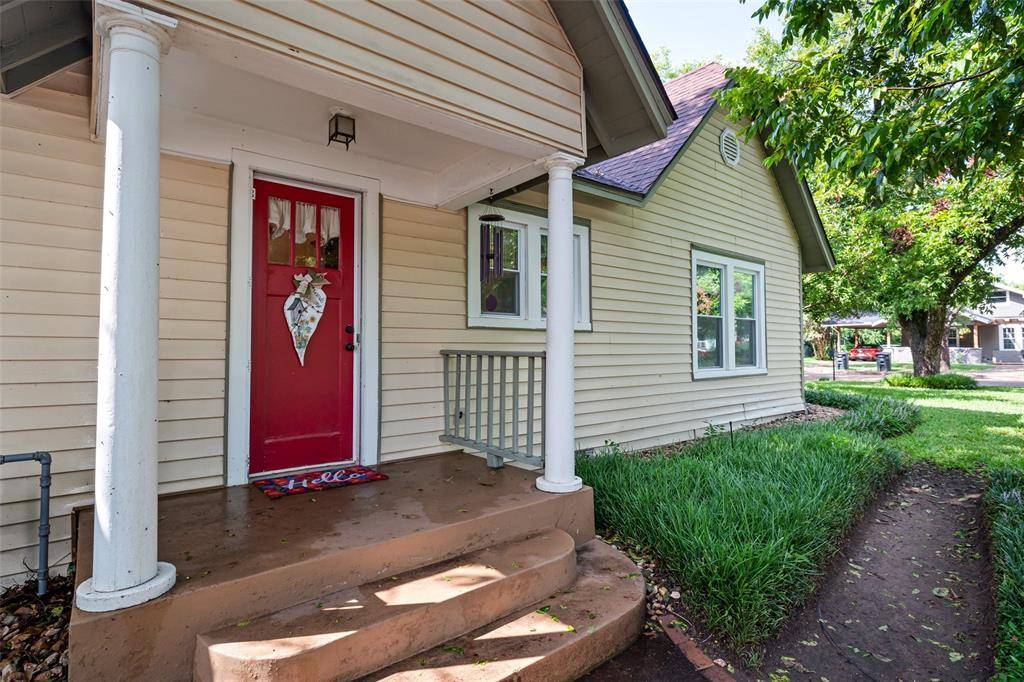 Cleburne, TX 76033,611 Forrest Avenue