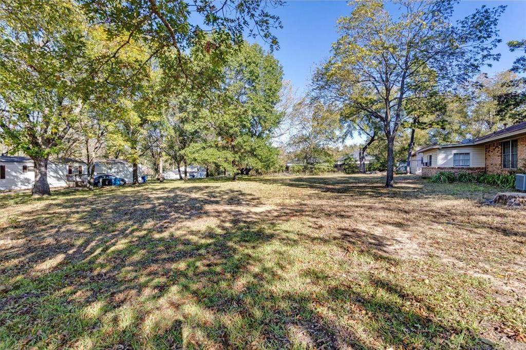 Denison, TX 75020,603 W Star Street