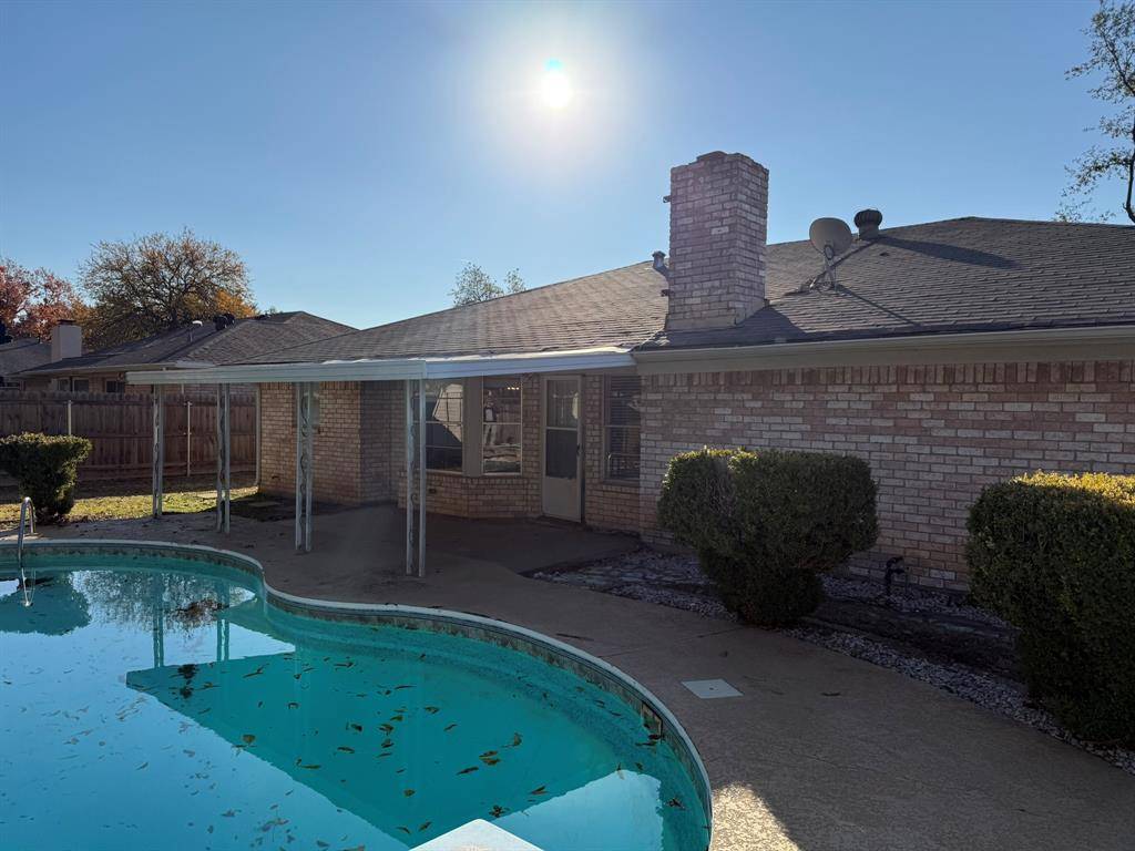 Bedford, TX 76022,1709 Vicksburg Drive