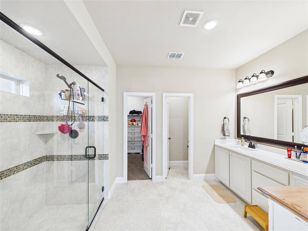 Ponder, TX 76259,309 Pineview Lane