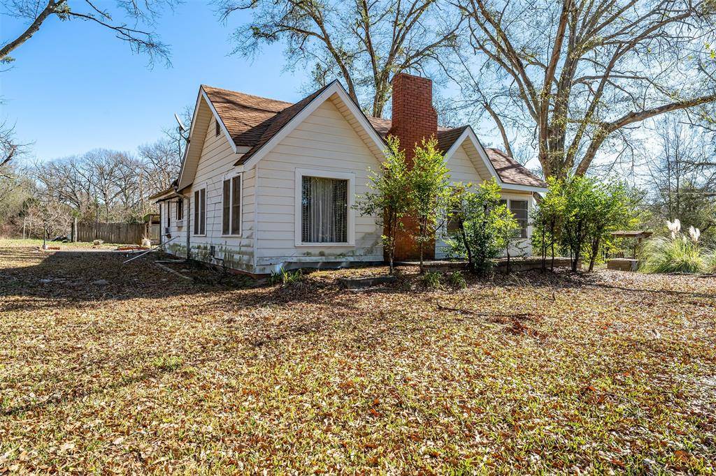 Tyler, TX 75708,3710 County Road 334