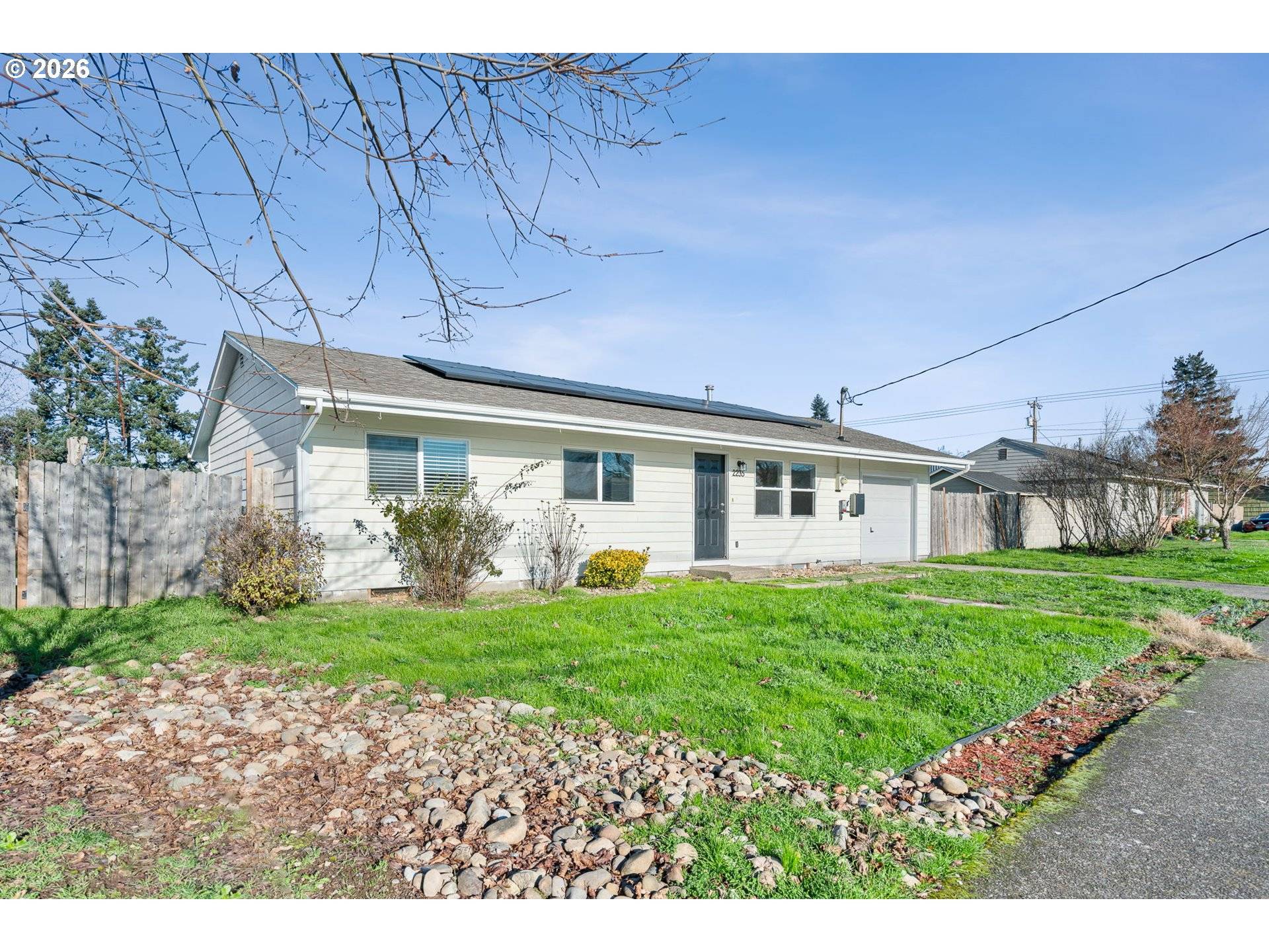 Salem, OR 97302,2235 HOYT ST