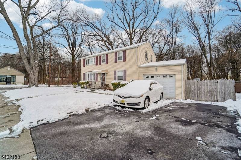 Elmwood Park Boro, NJ 07407,342 Lincoln Ave