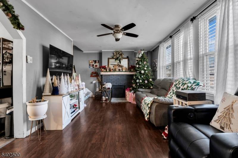 Newark City, NJ 07107,357 N 11Th St