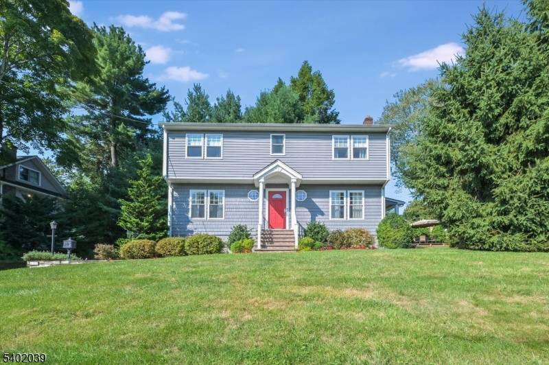 Glen Rock Boro, NJ 07452,418 Prospect St