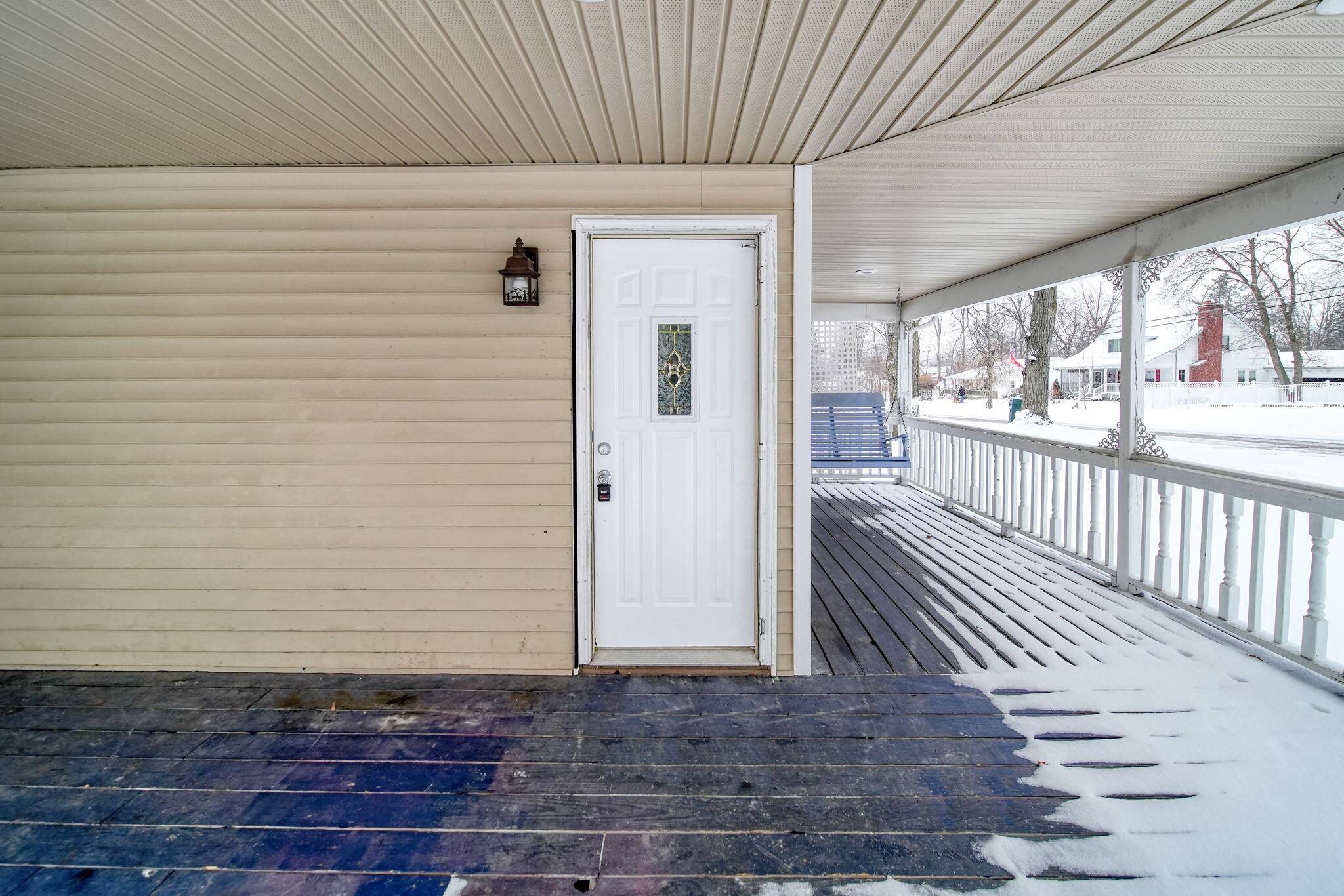 Brooklyn, MI 49230,106 N King ST