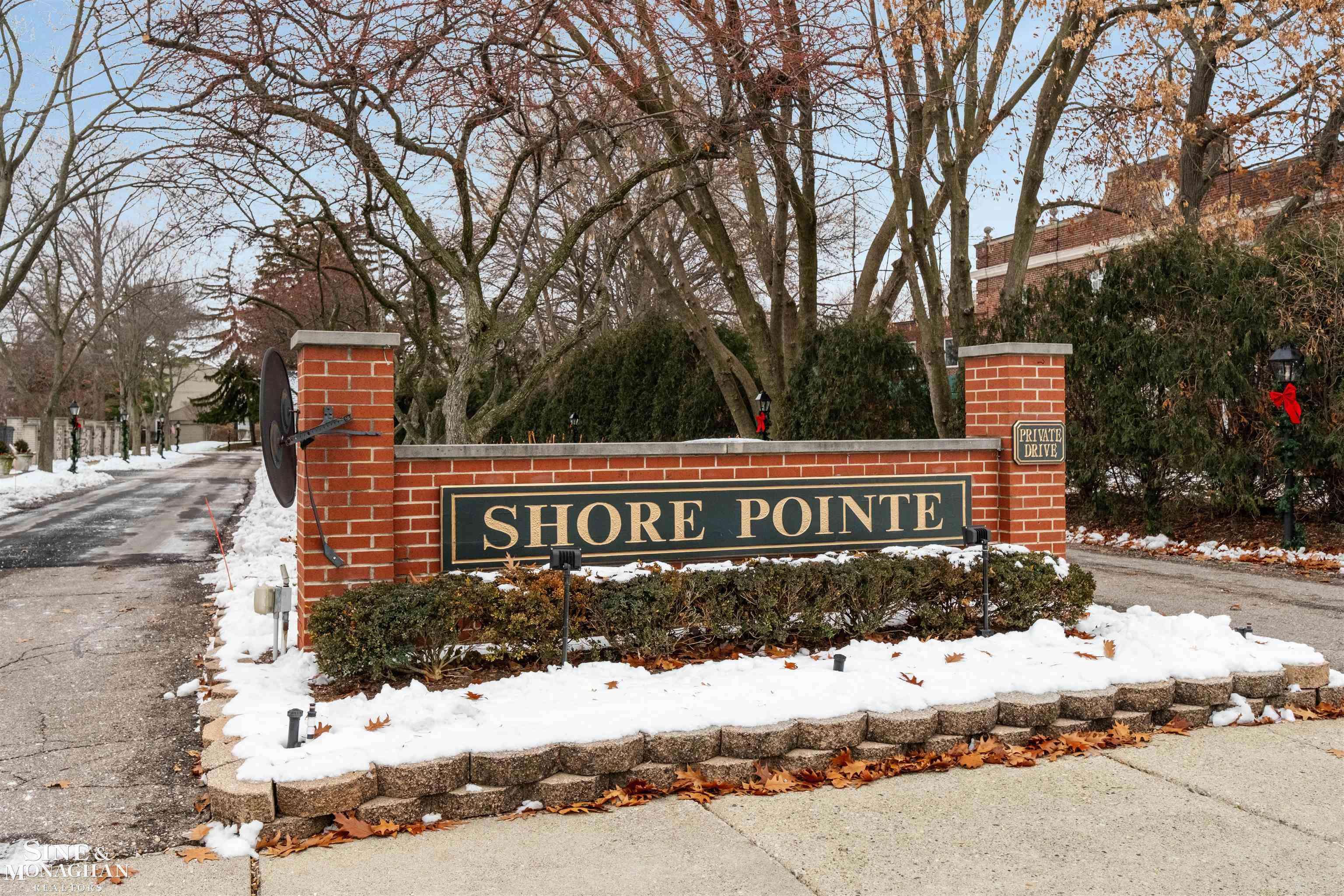 Saint Clair Shores, MI 48080,22029 Shore Pointe LN