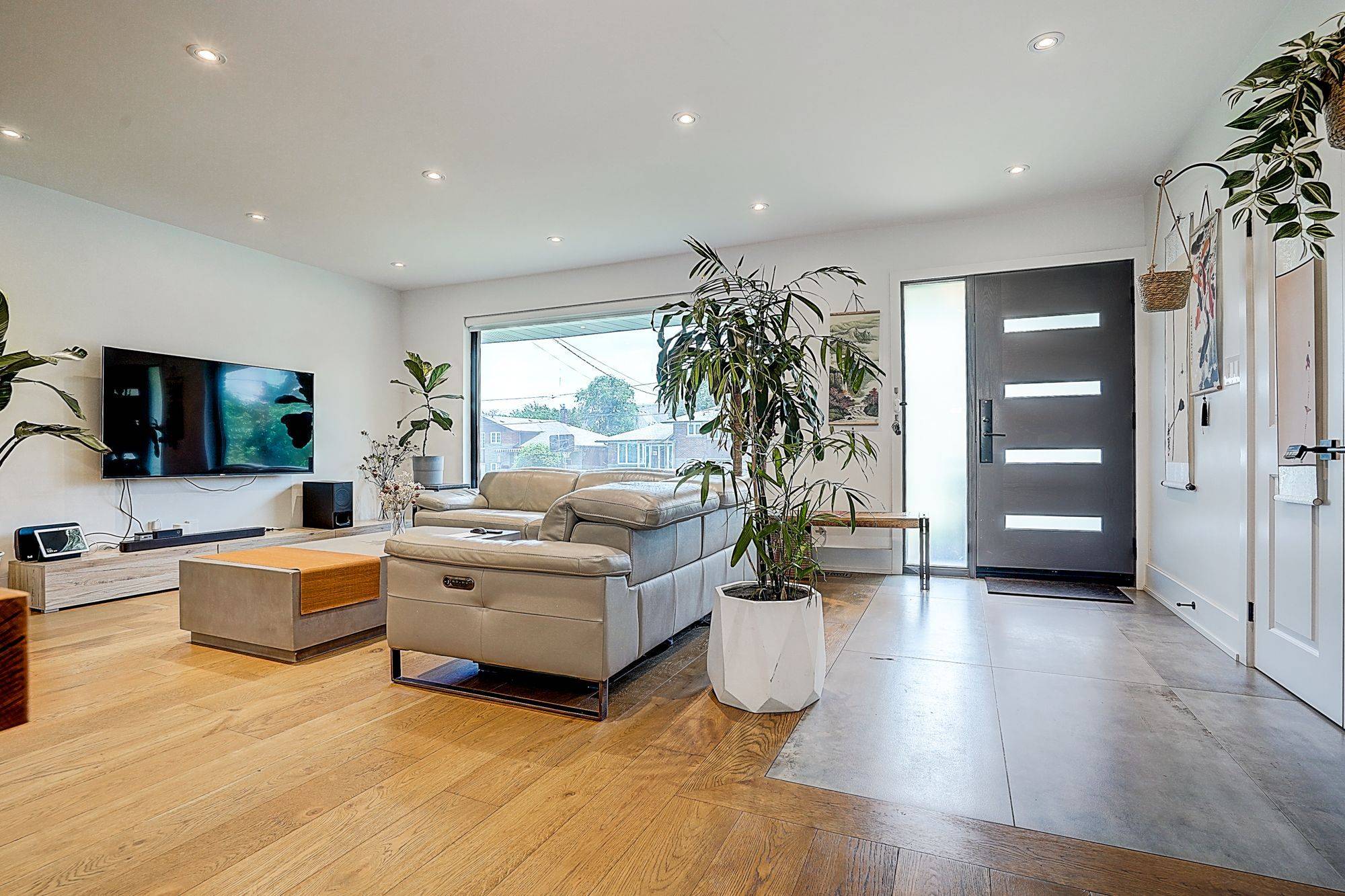 Toronto C06, ON M3H 4N3,14 Pannahill RD