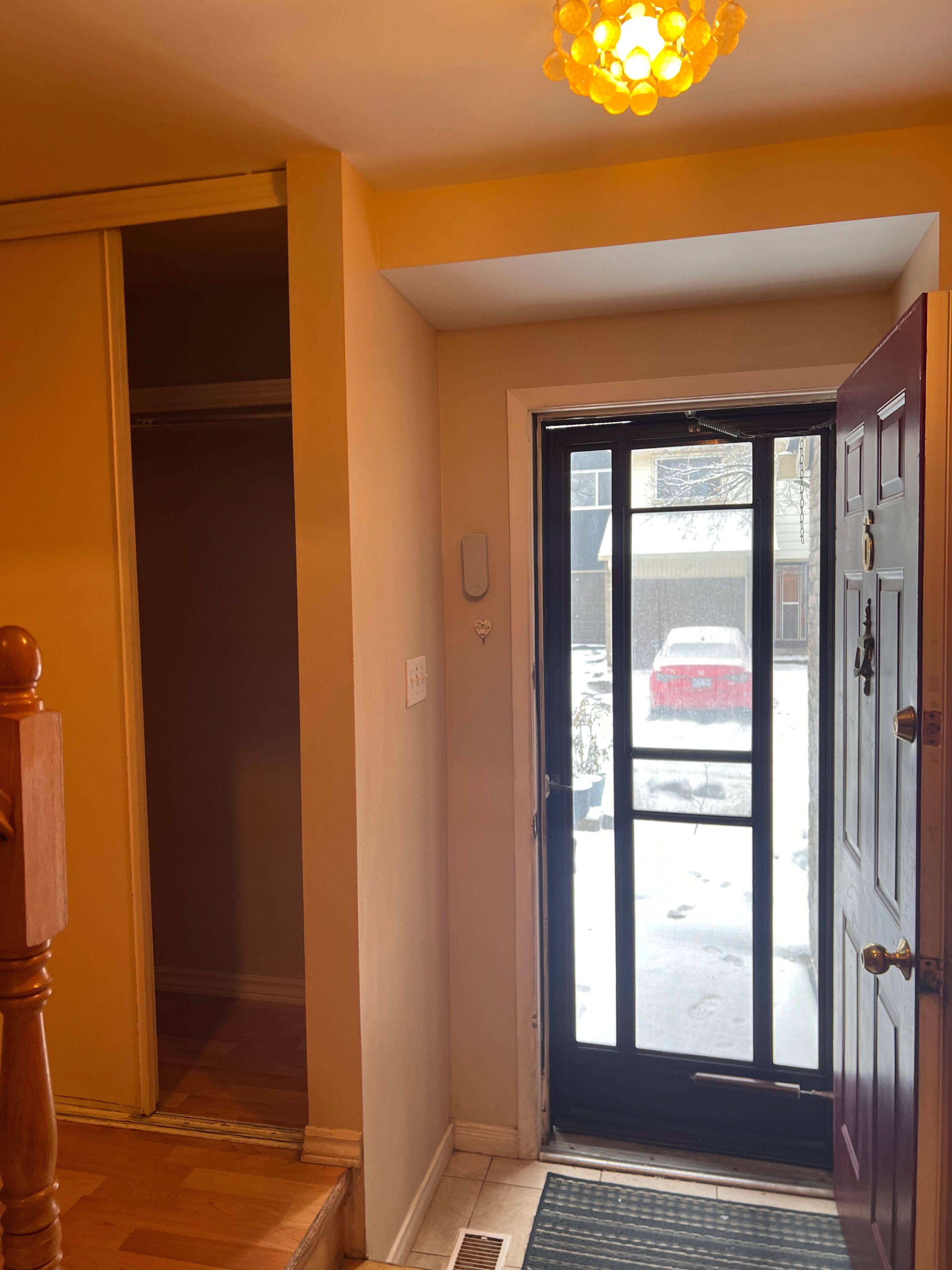 Toronto C15, ON M2J 4M8,6 Pond Fern WAY