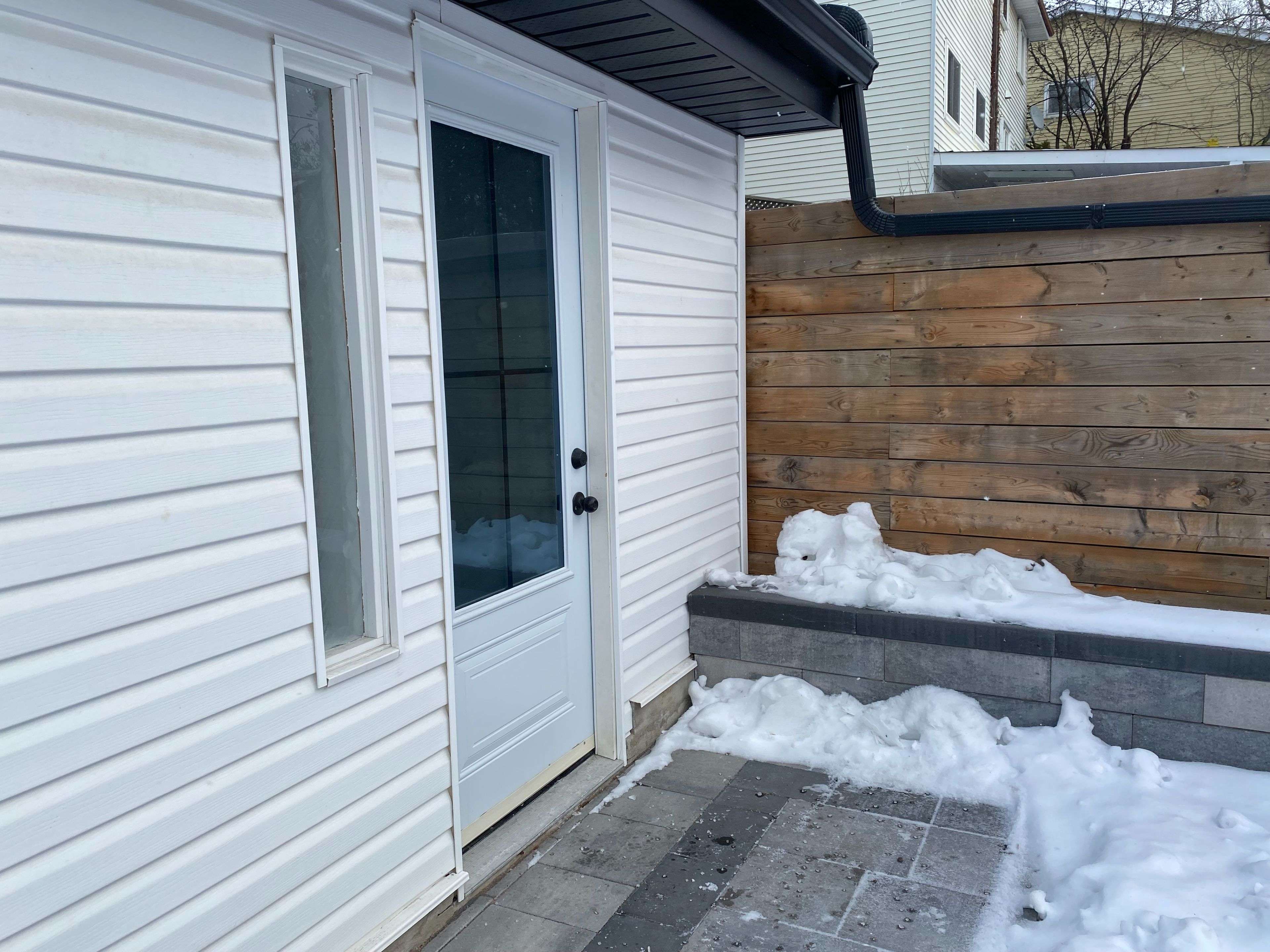 Oshawa, ON L1K 1H9,371 Daytona CT #Basement