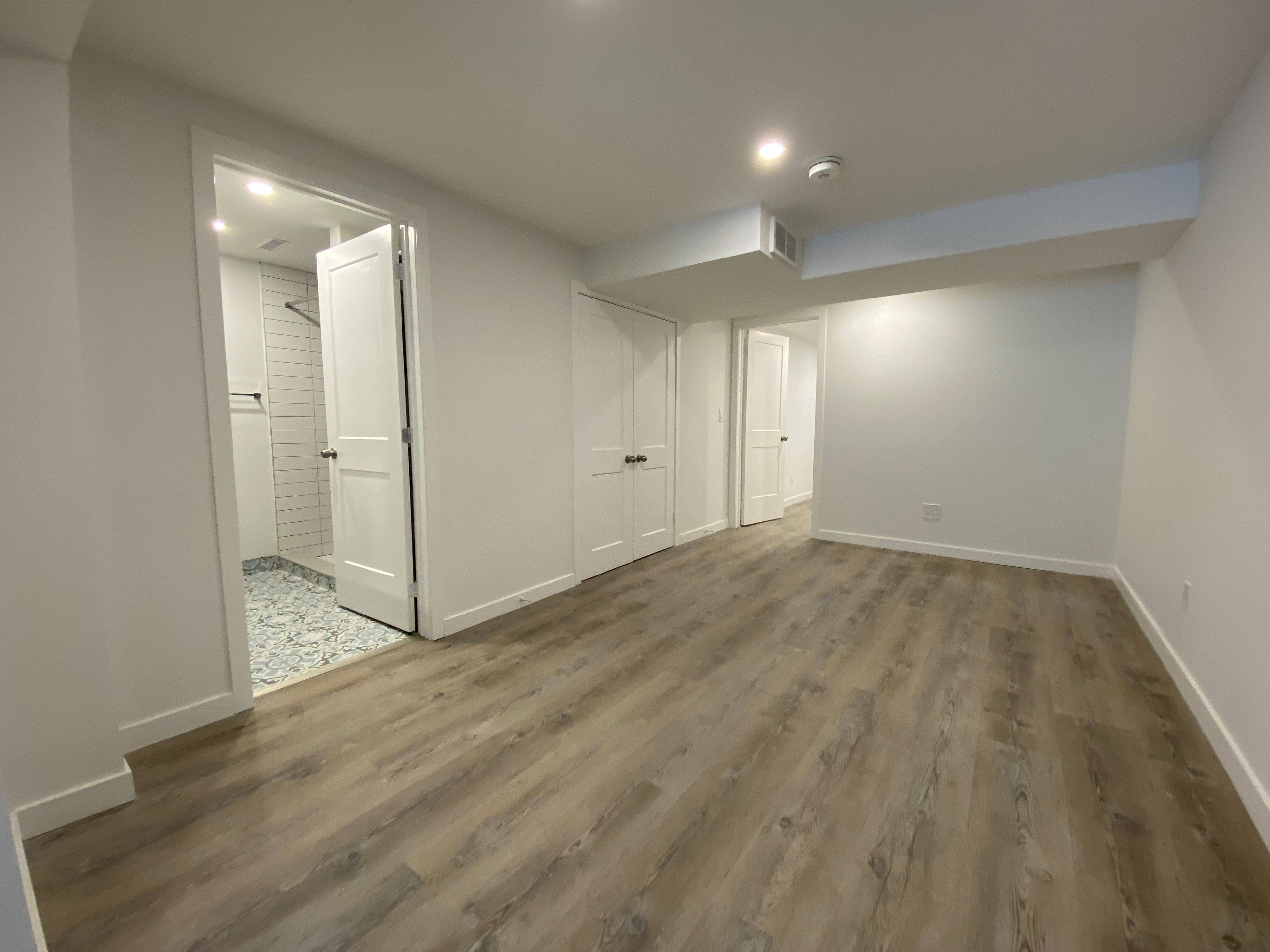Oshawa, ON L1K 1H9,371 Daytona CT #Basement