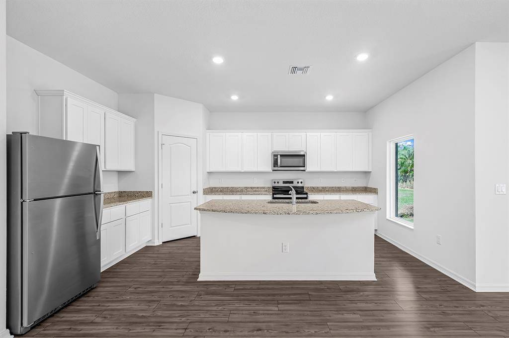 Port St Lucie, FL 34953,620 SW Dairy Road