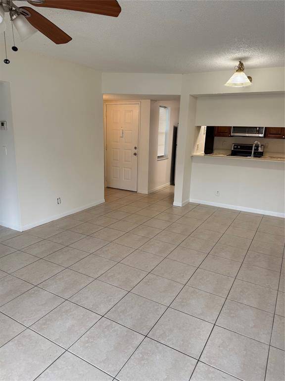 Coral Springs, FL 33065,2730 Forest Hills Blvd #104