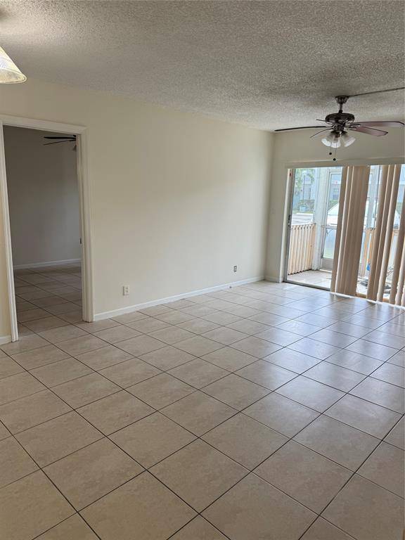 Coral Springs, FL 33065,2730 Forest Hills Blvd #104
