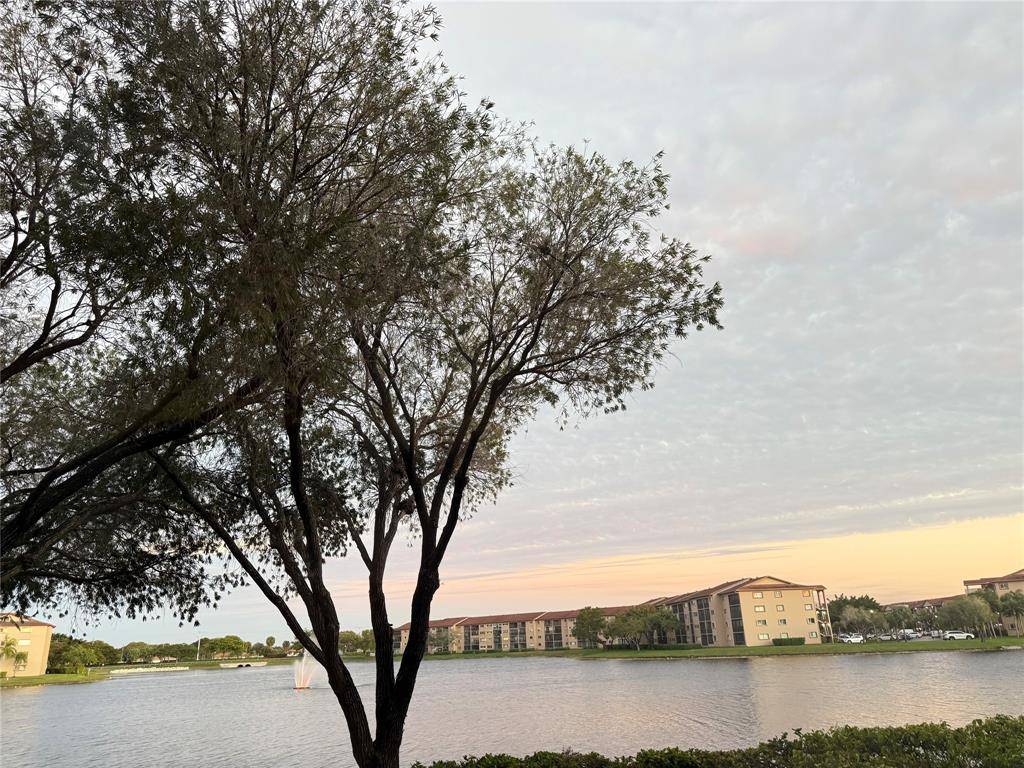 Pembroke Pines, FL 33027,1001 SW 141st Ave #103 K