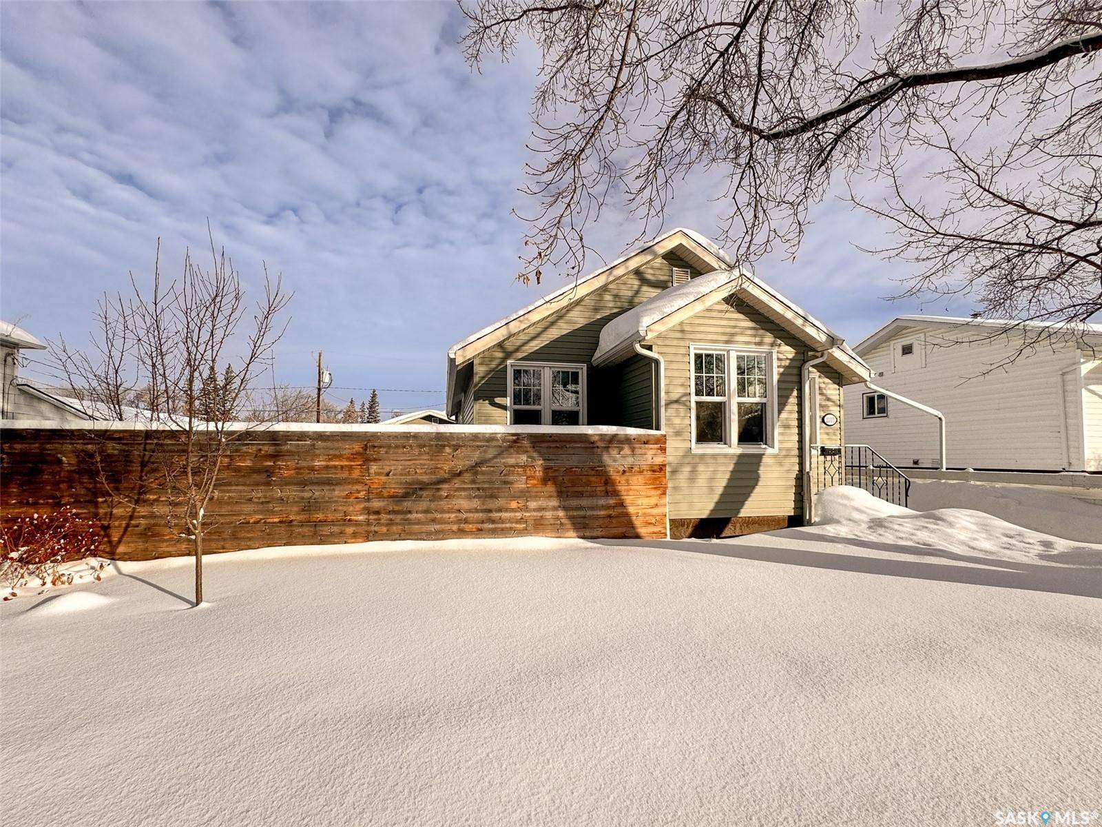 Rosthern, SK S0K 3R0,2010 10th STREET