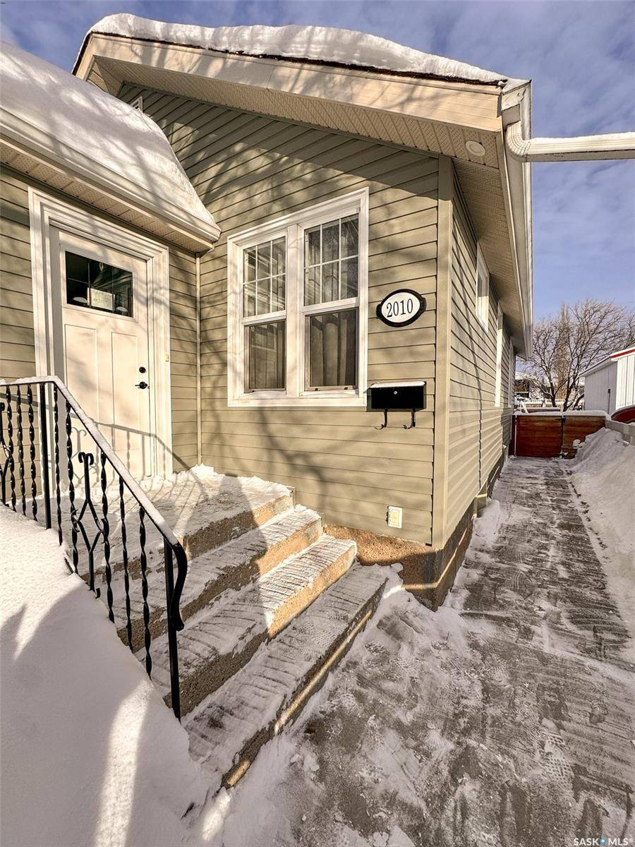 Rosthern, SK S0K 3R0,2010 10th STREET