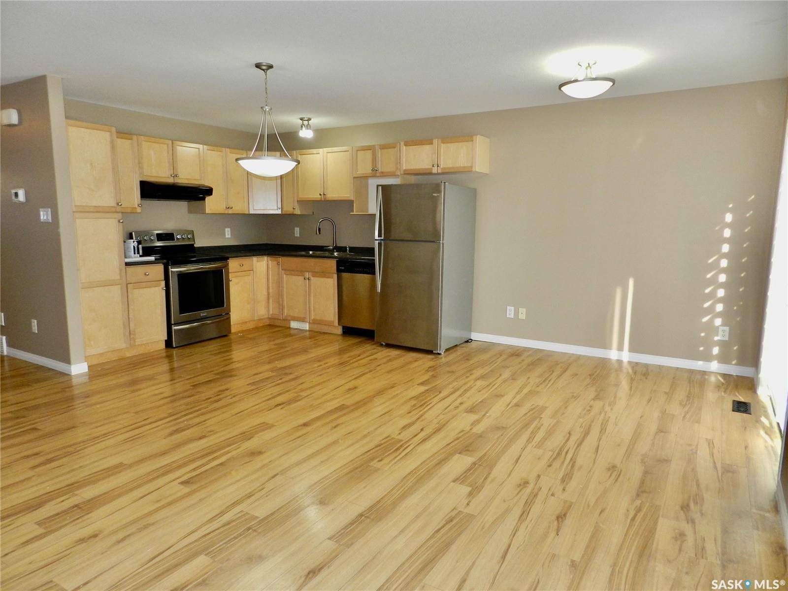 Moose Jaw, SK S6J 0A4,851 Chester ROAD #218