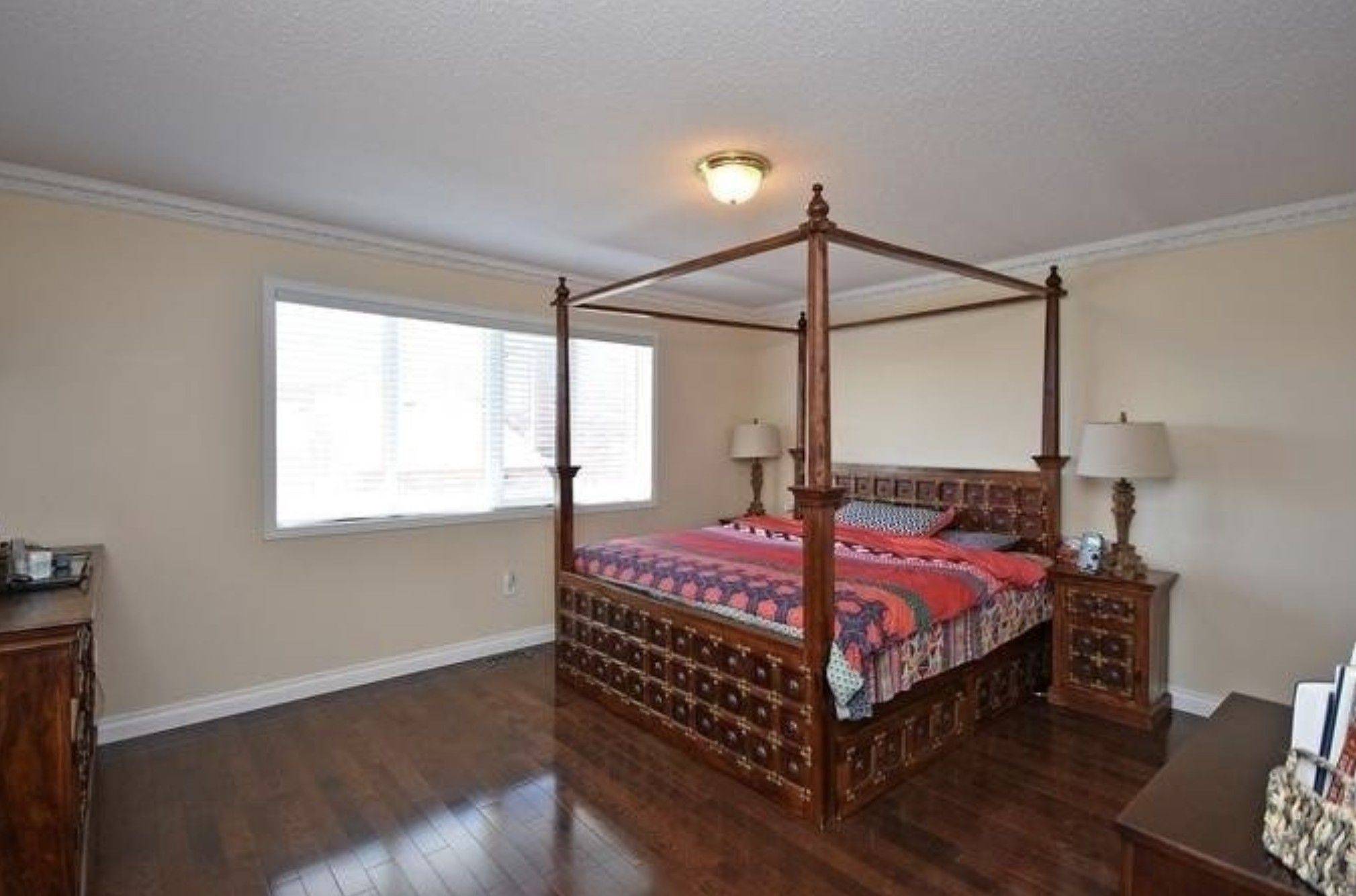 Mississauga, ON L5M 0H7,3364 Chief Mbulu WAY