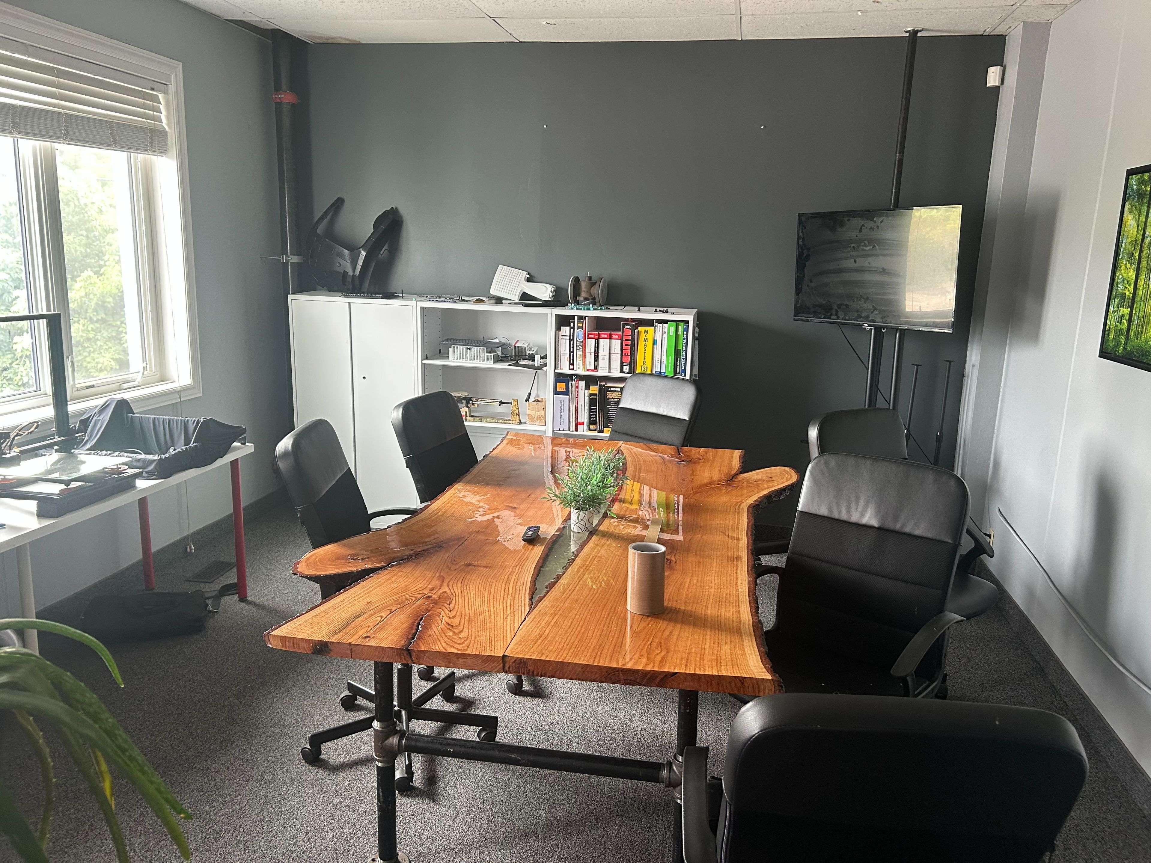 Halton Hills, ON L7J 1C9,153 Perth ST #2