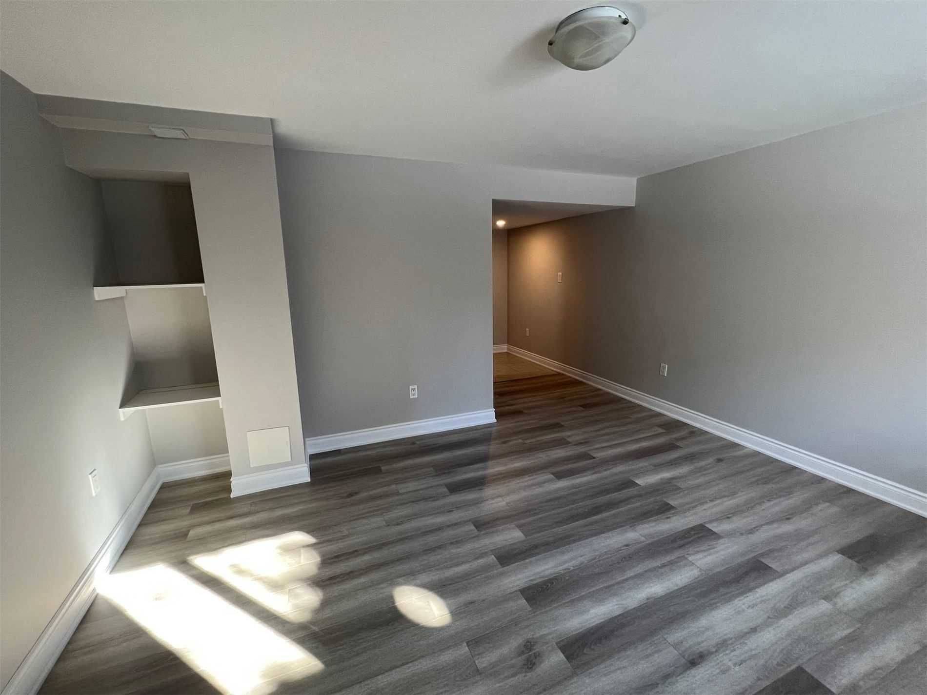 Milton, ON L9T 0N8,340 Tonelli LN #Basement