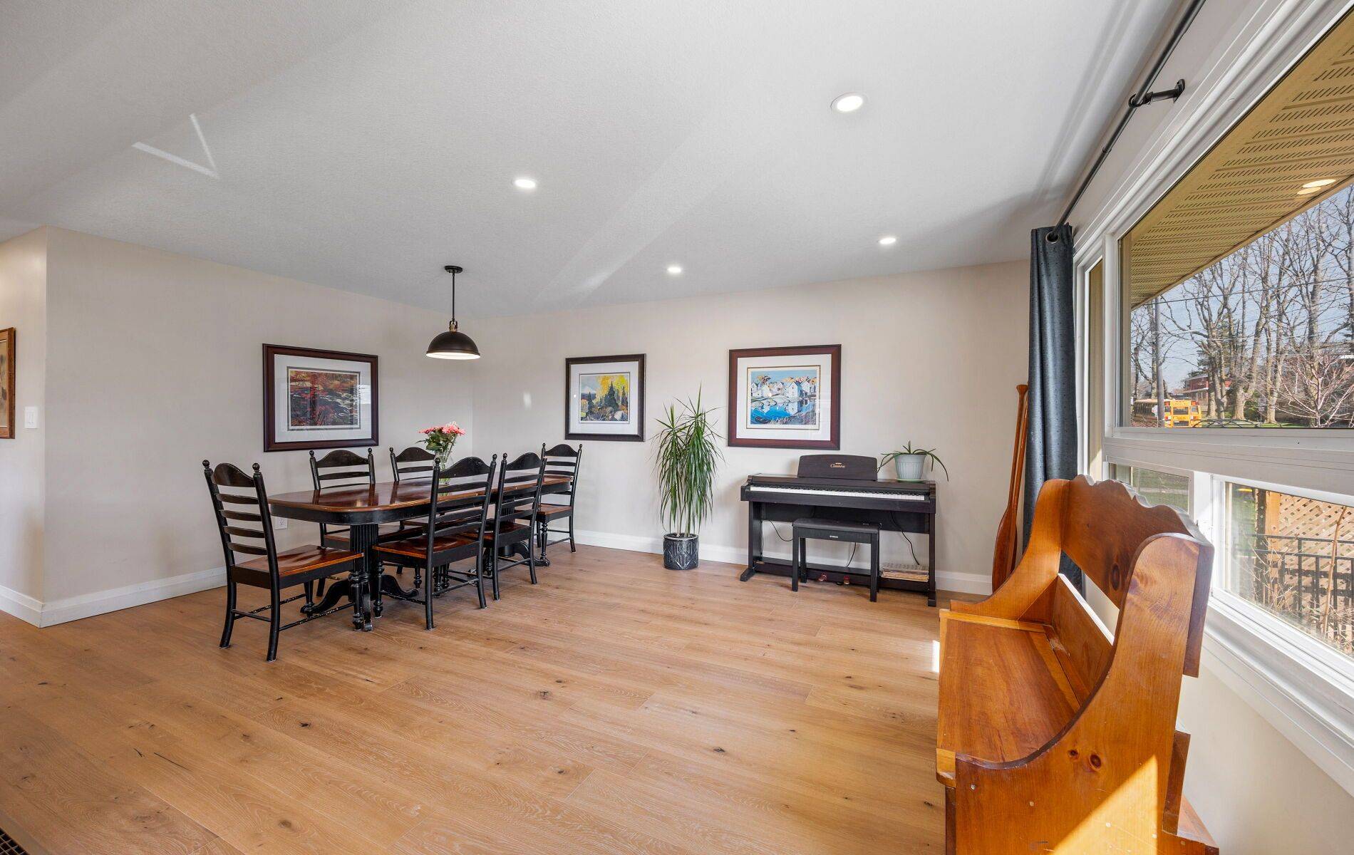 Orangeville, ON L9W 2G3,10 Faulkner ST