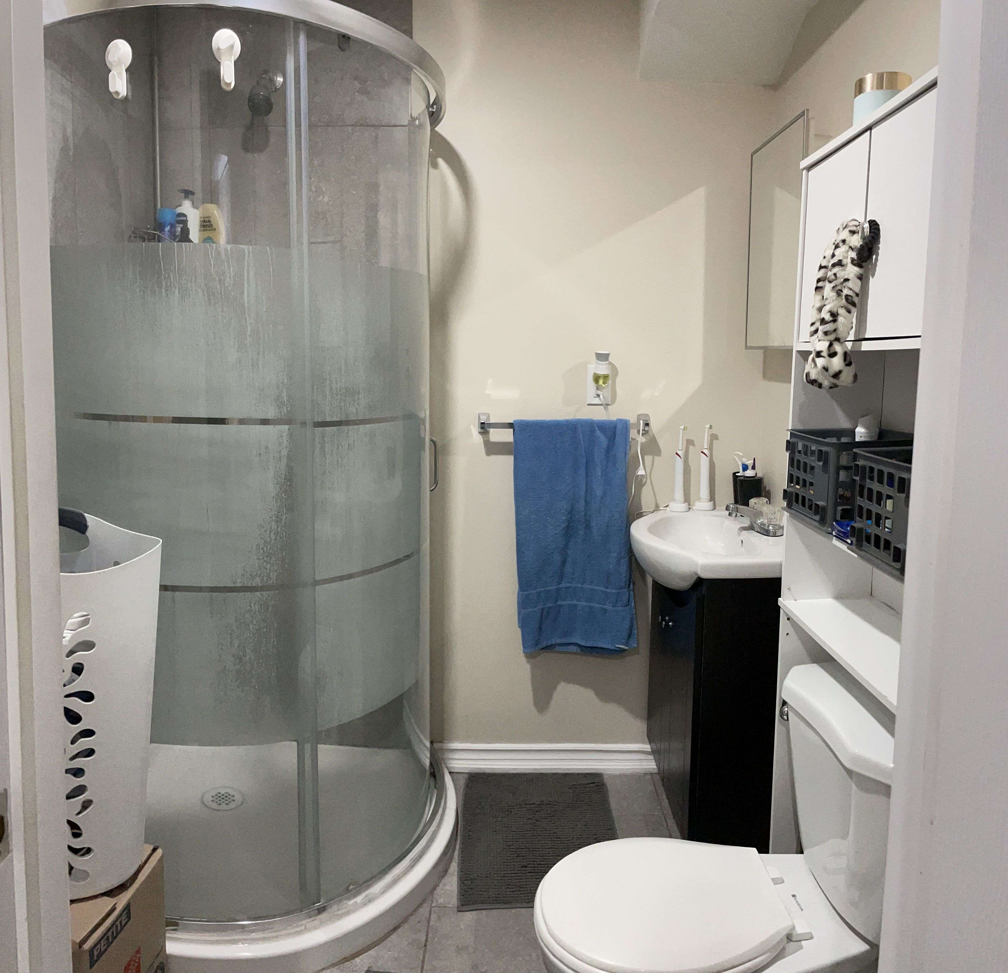 Brampton, ON L7A 3L1,9 Treasure DR