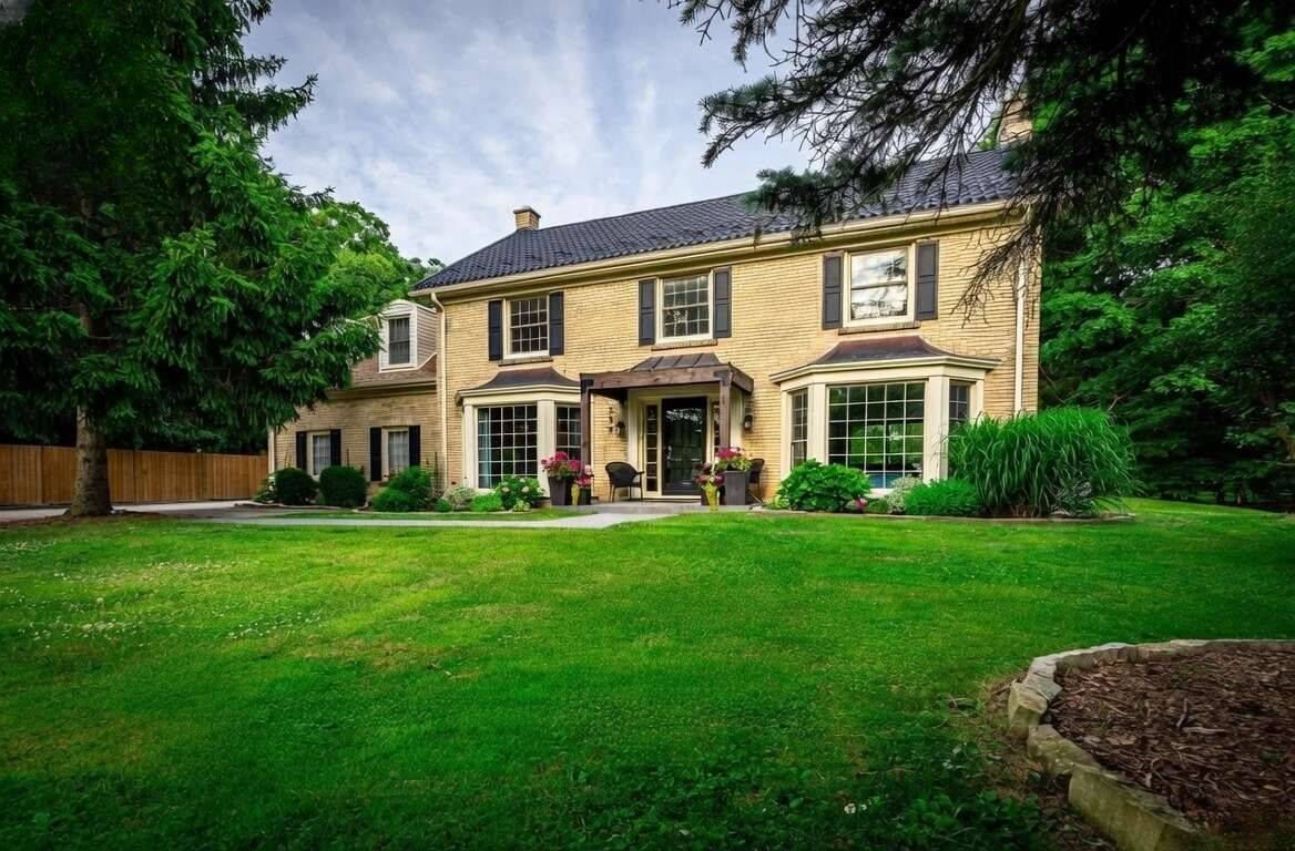 St. Thomas, ON N5R 3C6,339 Sunset DR